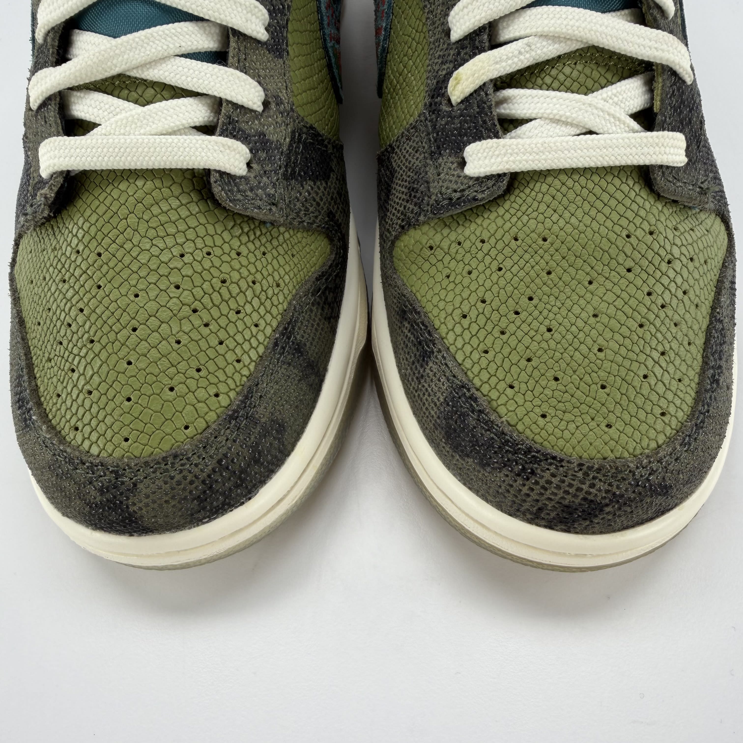 522549 Nike Dunk Low Siempre Familia