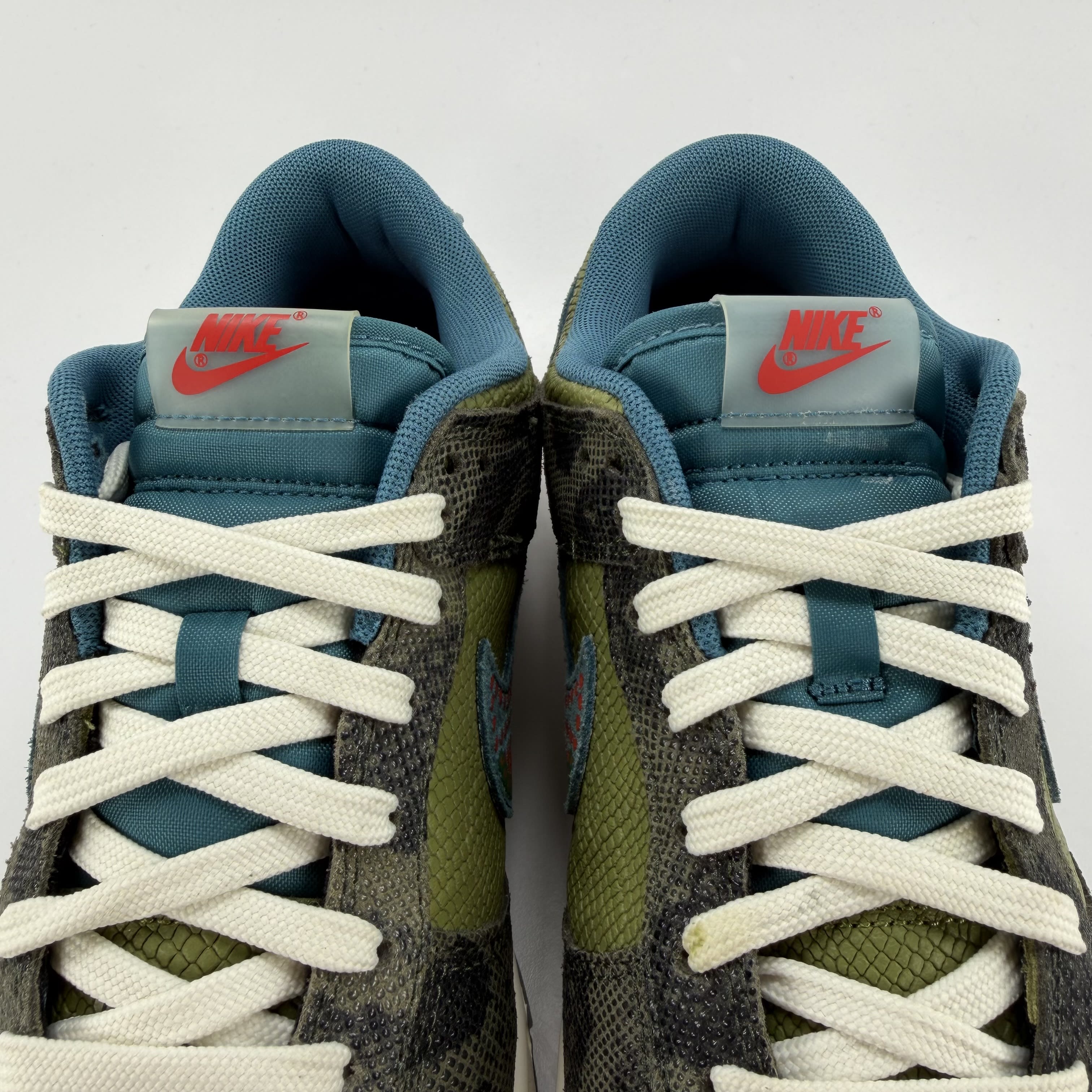 522549 Nike Dunk Low Siempre Familia