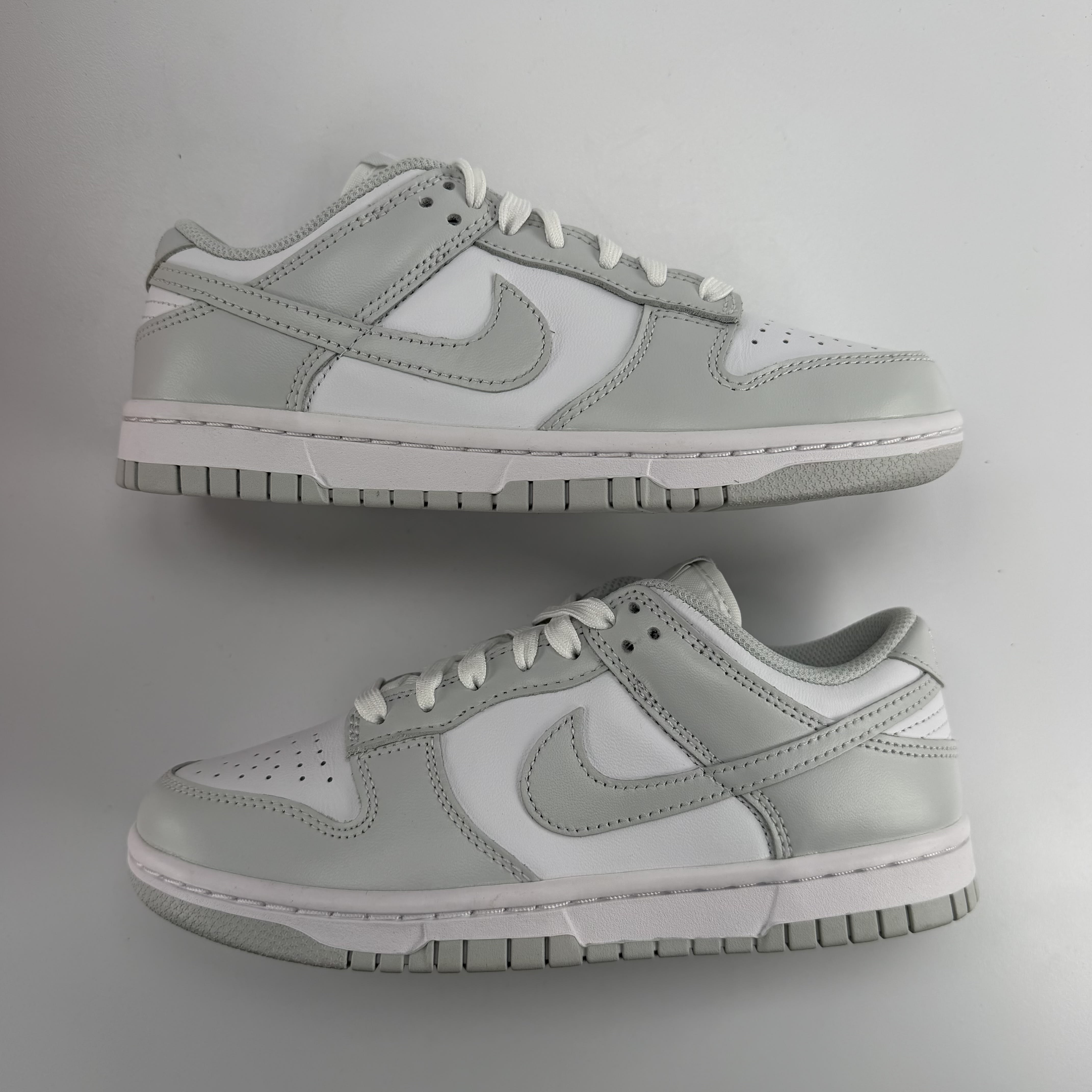 279922 Nike Dunk Low Photon Dust (Women's)