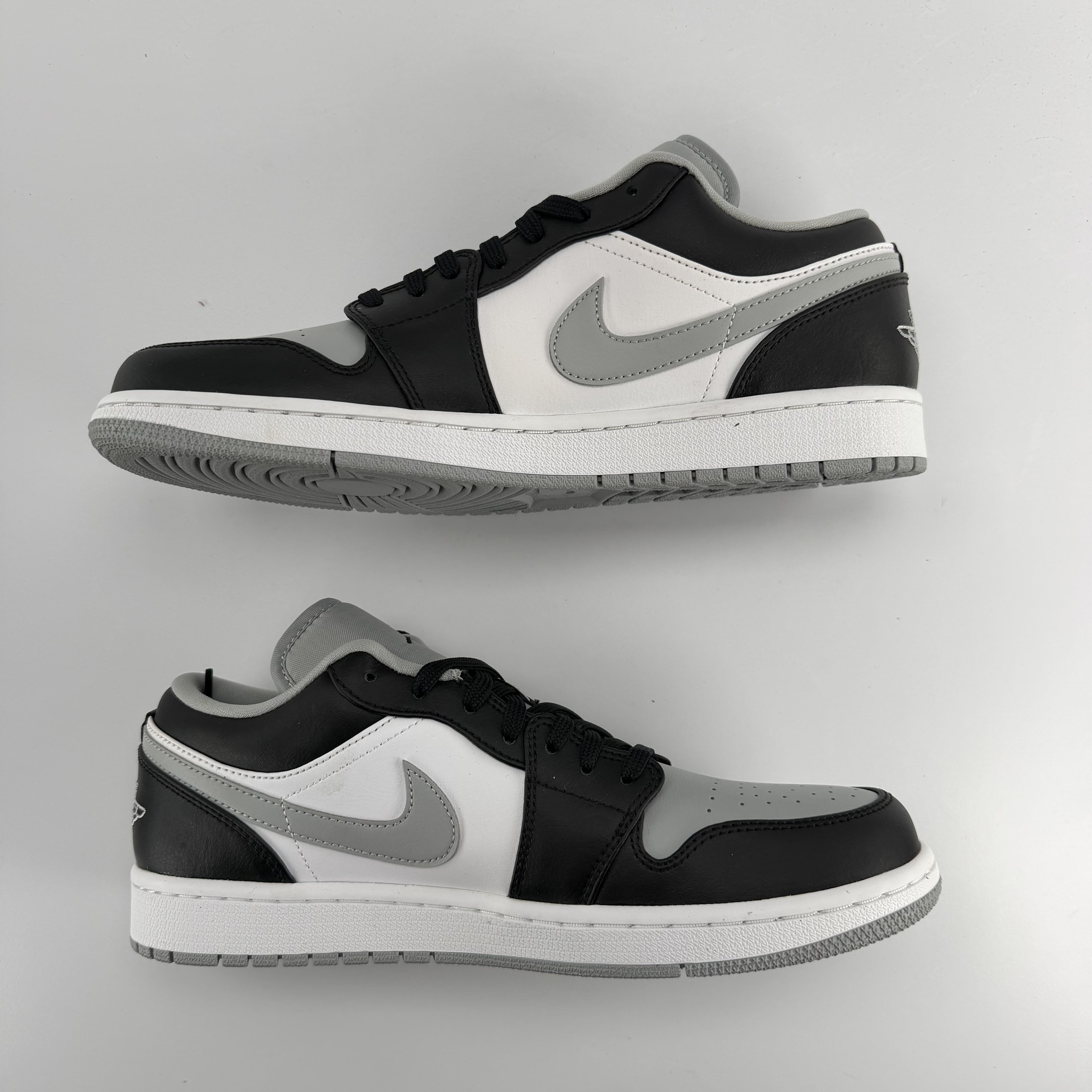 737198 Air Jordan 1 Low 'Smoke Grey'