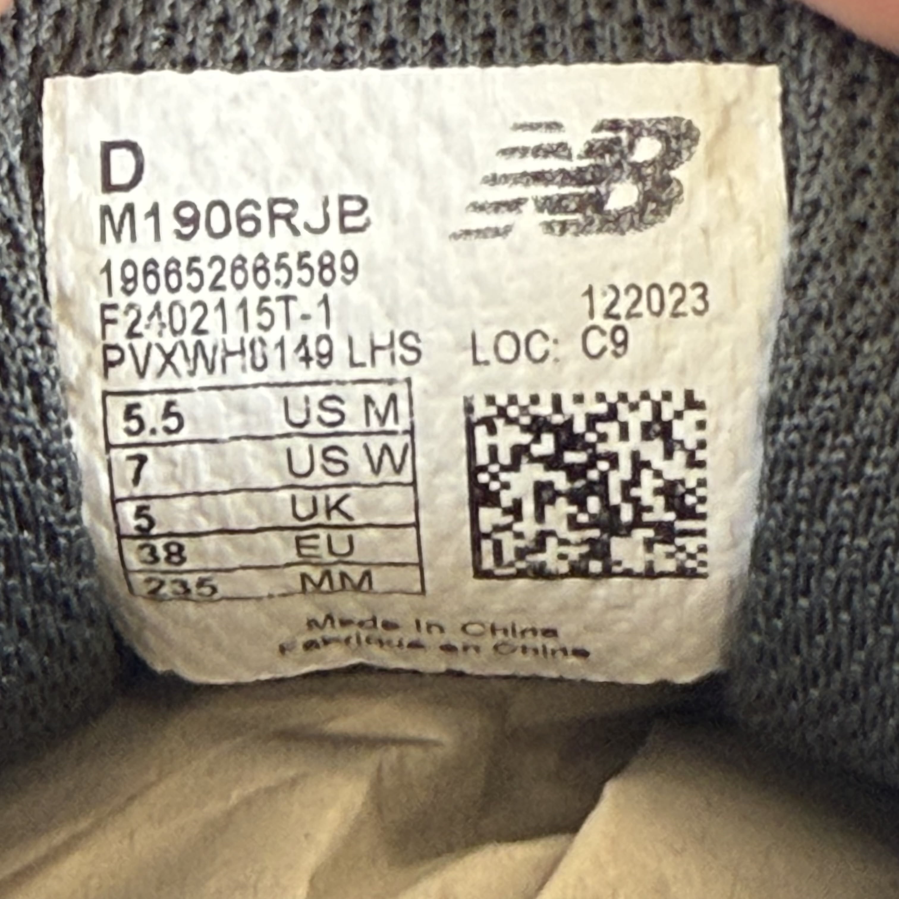 SP3806 New Balance 1906R Black Metallic Silver