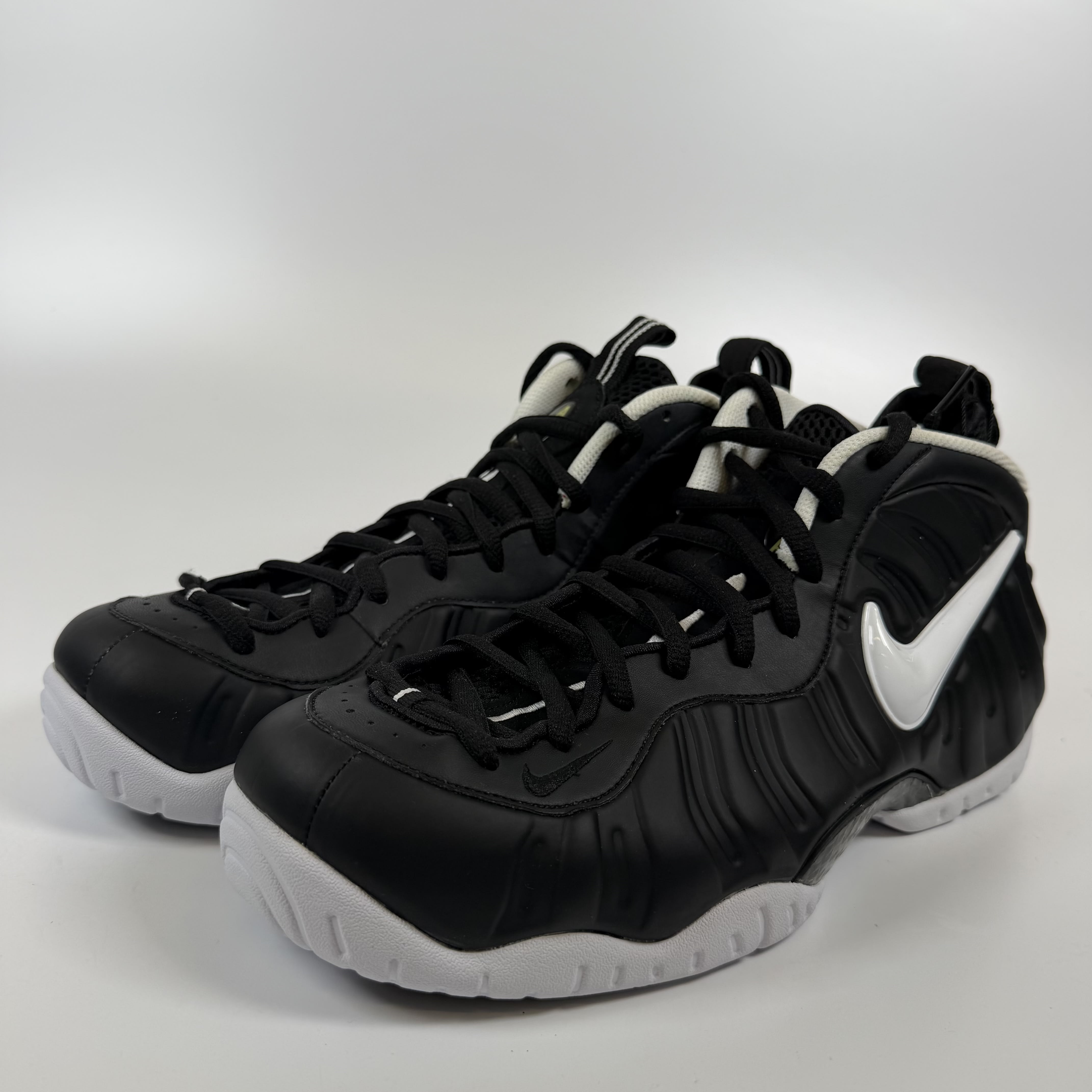 SP9854 Nike Air Foamposite Pro Dr. Doom (2016)