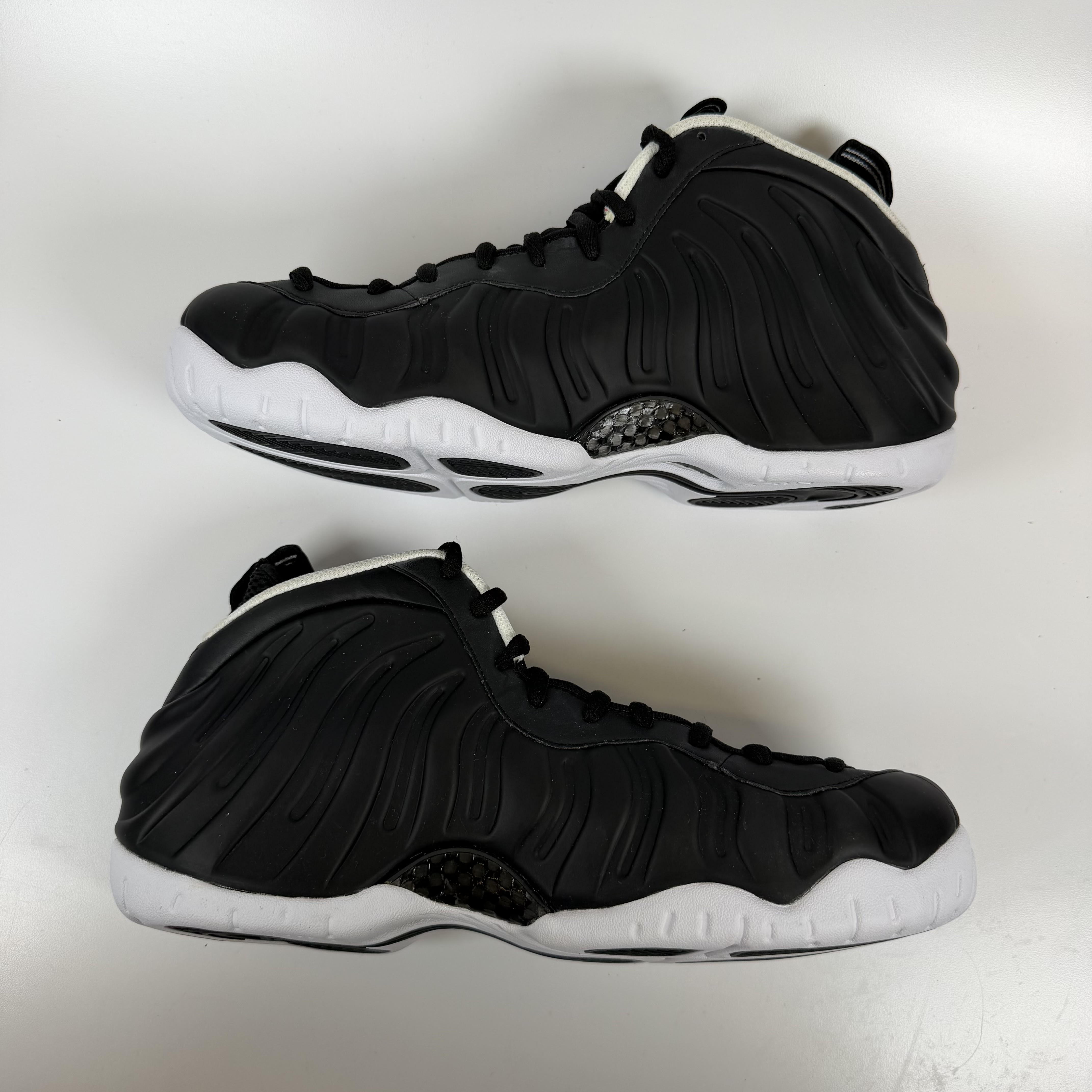 SP9854 Nike Air Foamposite Pro Dr. Doom (2016)