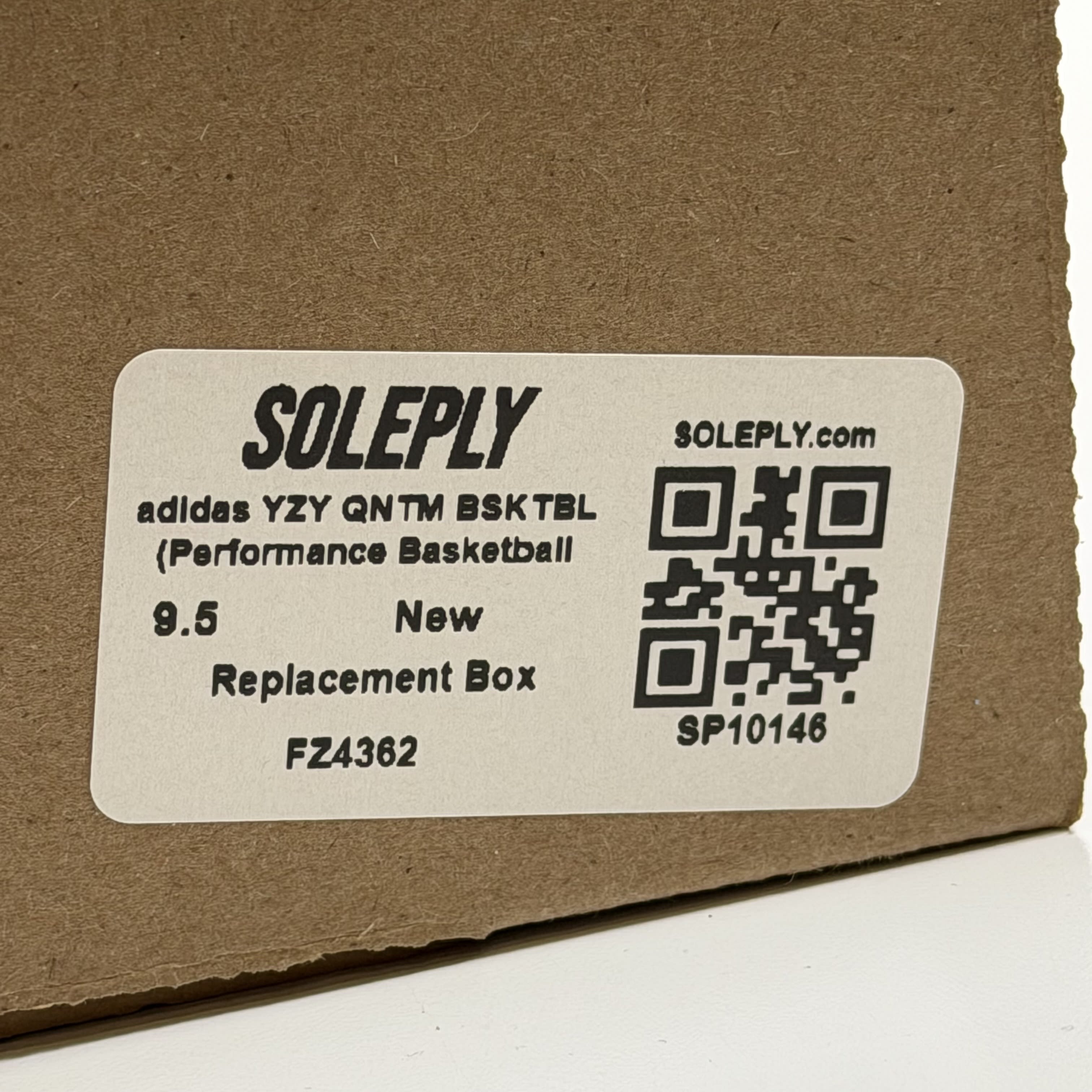 SP10146 adidas YZY QNTM BSKTBL (Performance Basketball Model)