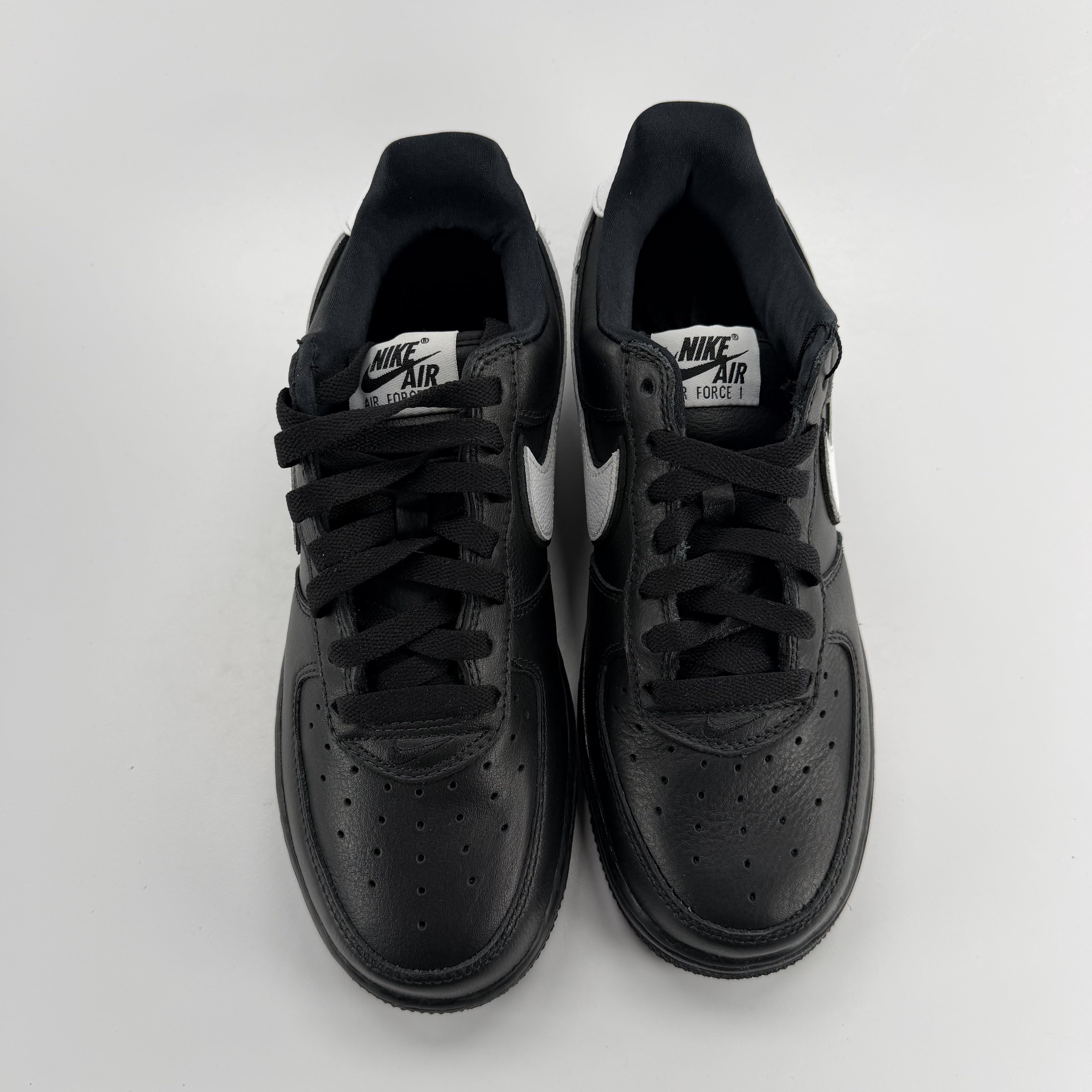 700858 Nike Air Force 1 Low QS Black White