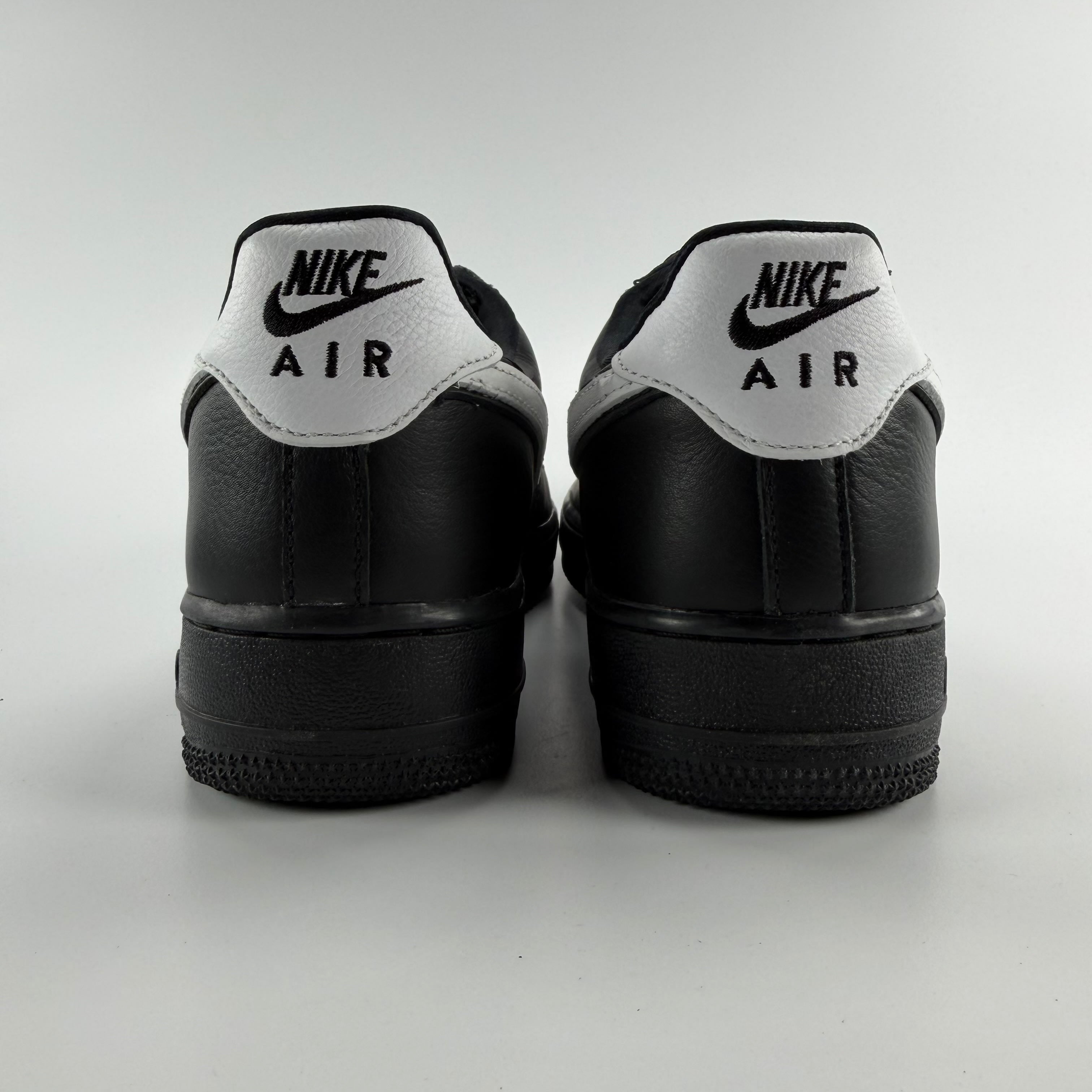 700858 Nike Air Force 1 Low QS Black White