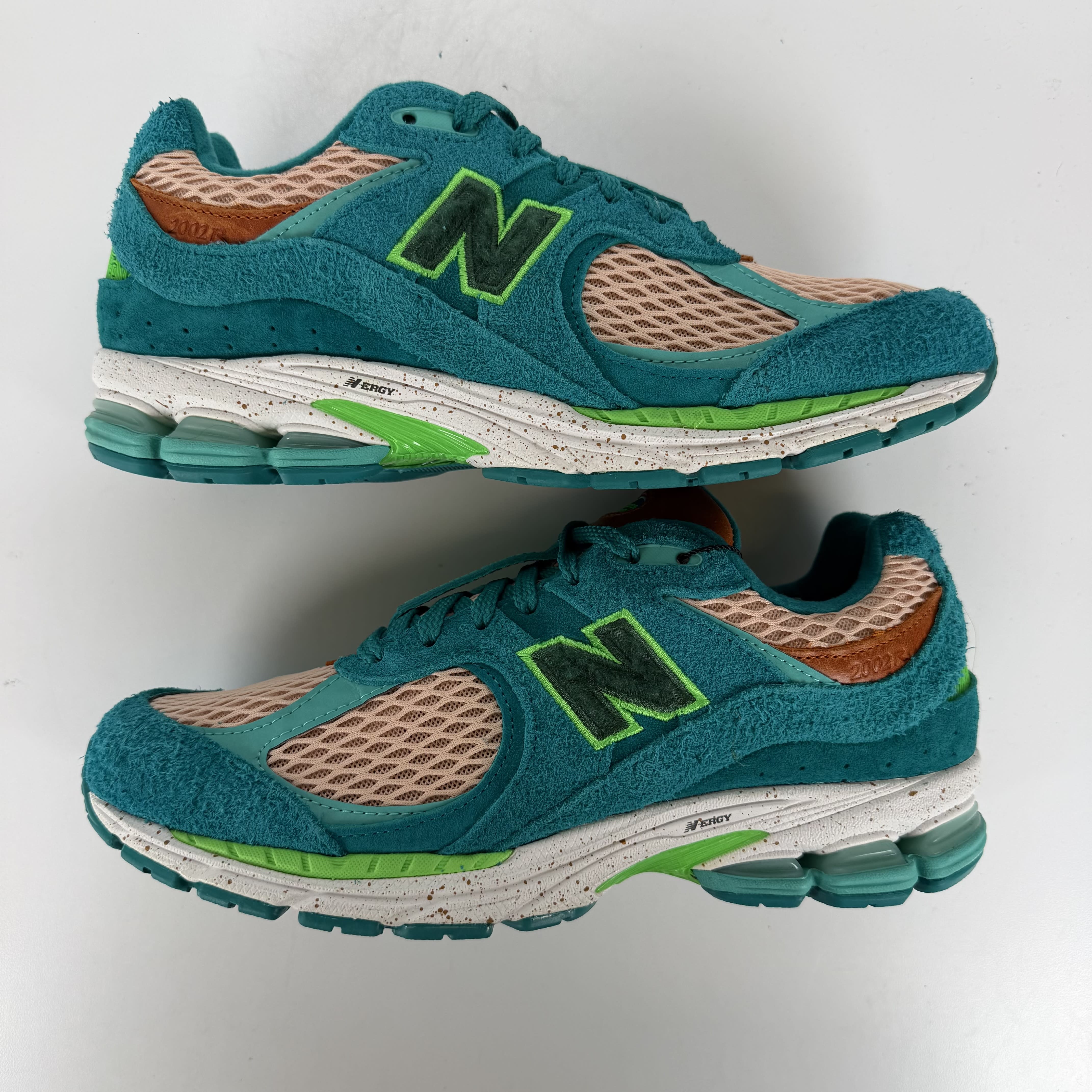 SP4077 New Balance 2002R Salehe Bembury Water Be The Guide