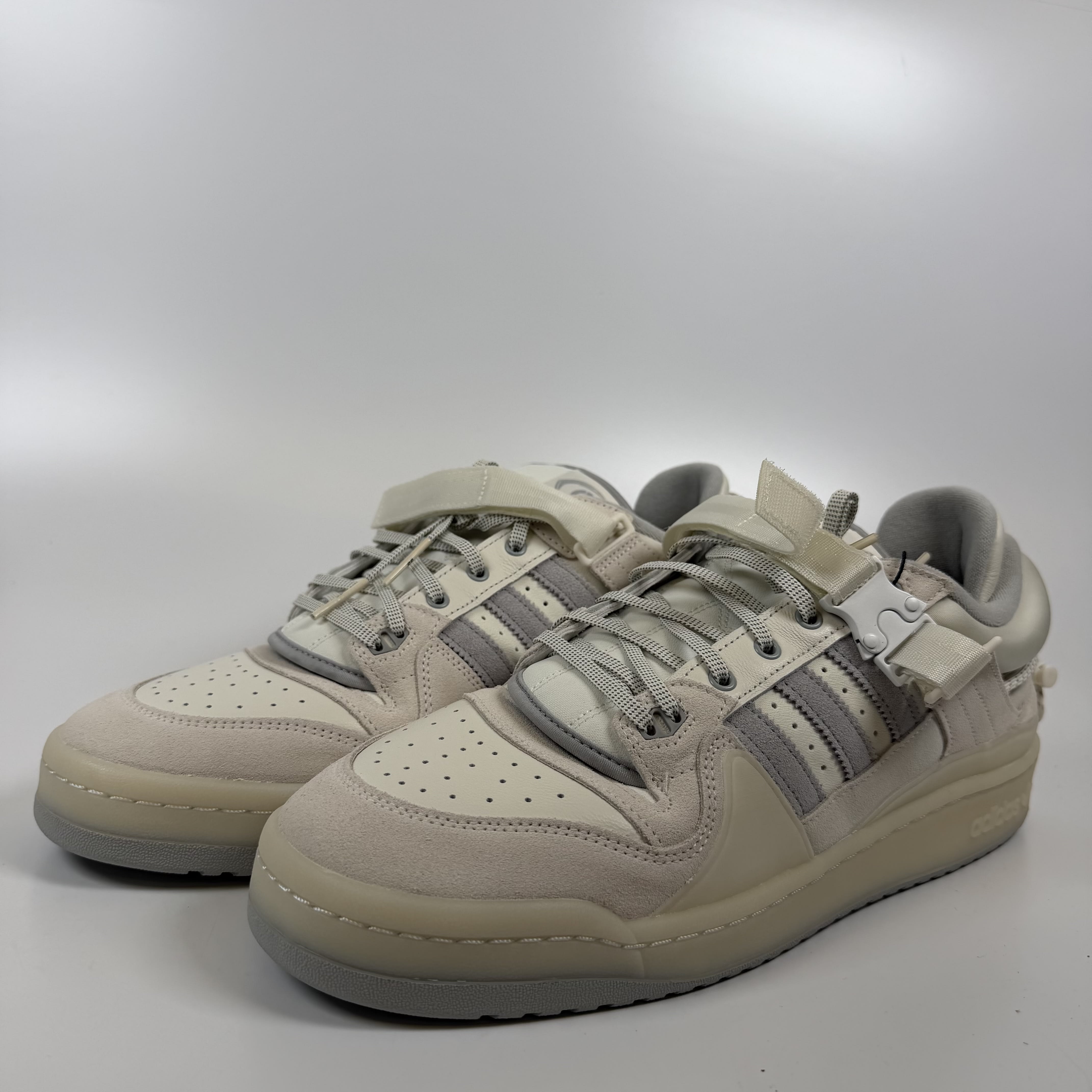 [SP9051] adidas Forum Buckle Low Bad Bunny Last Forum