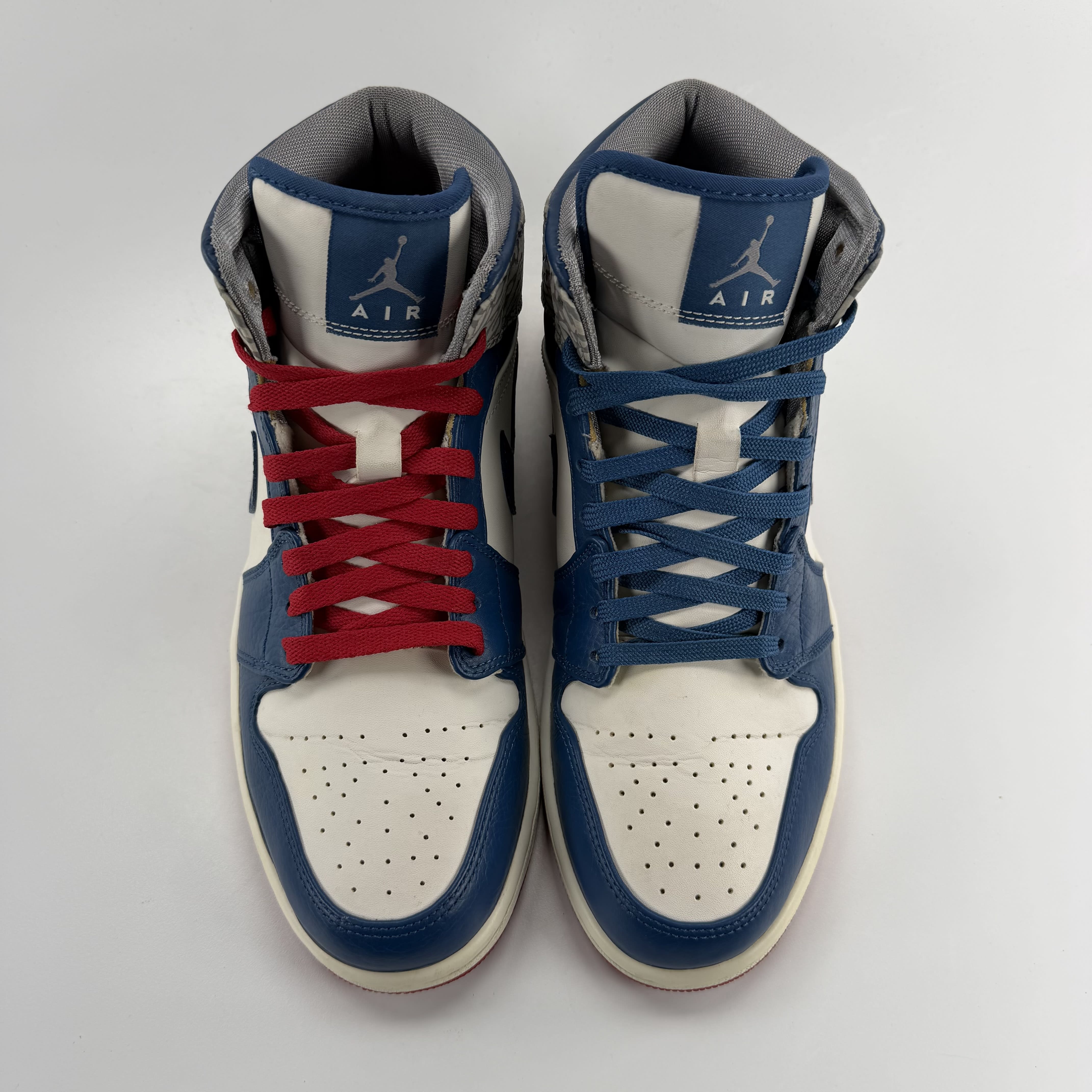394423 Jordan 1 Retro Mid True Blue