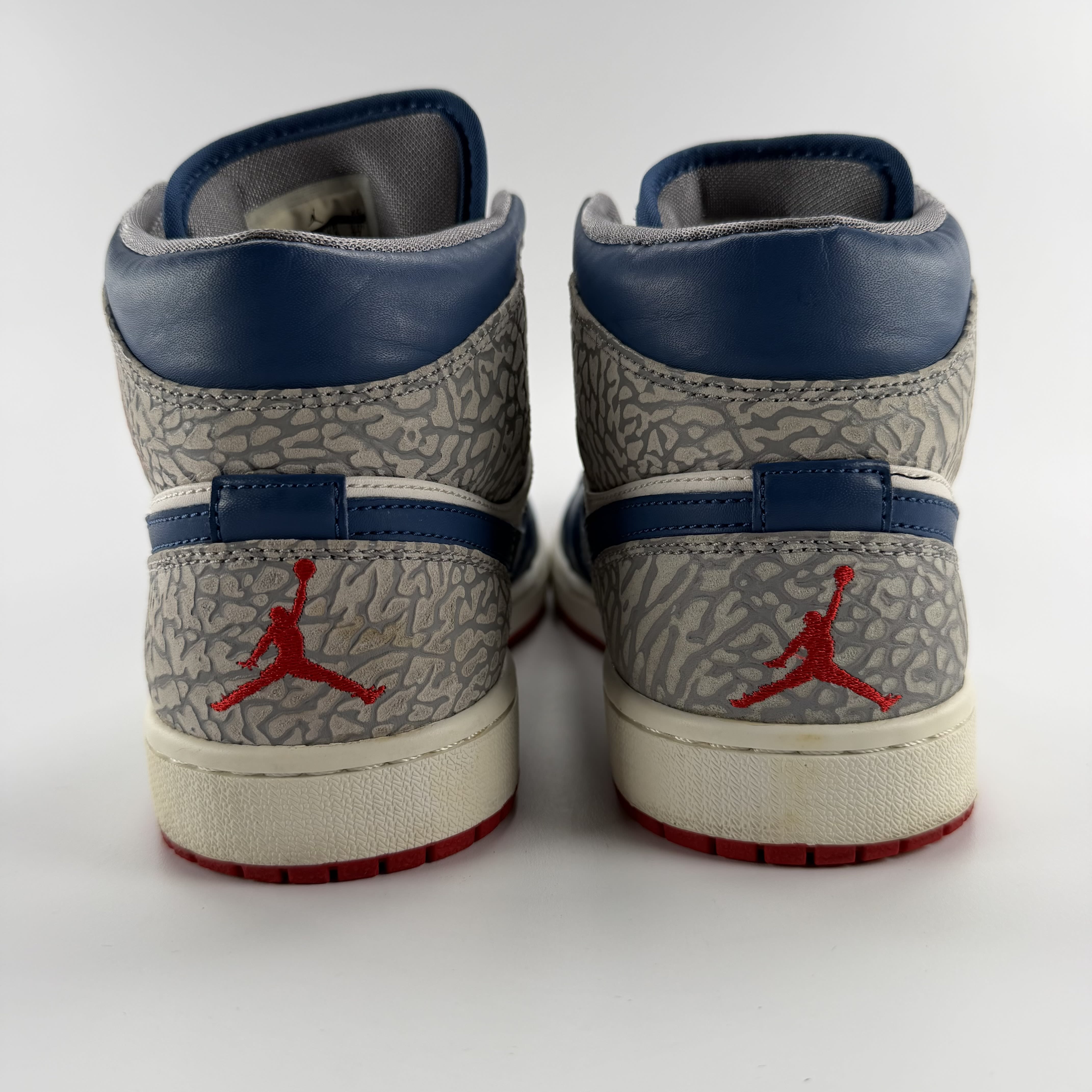 394423 Jordan 1 Retro Mid True Blue