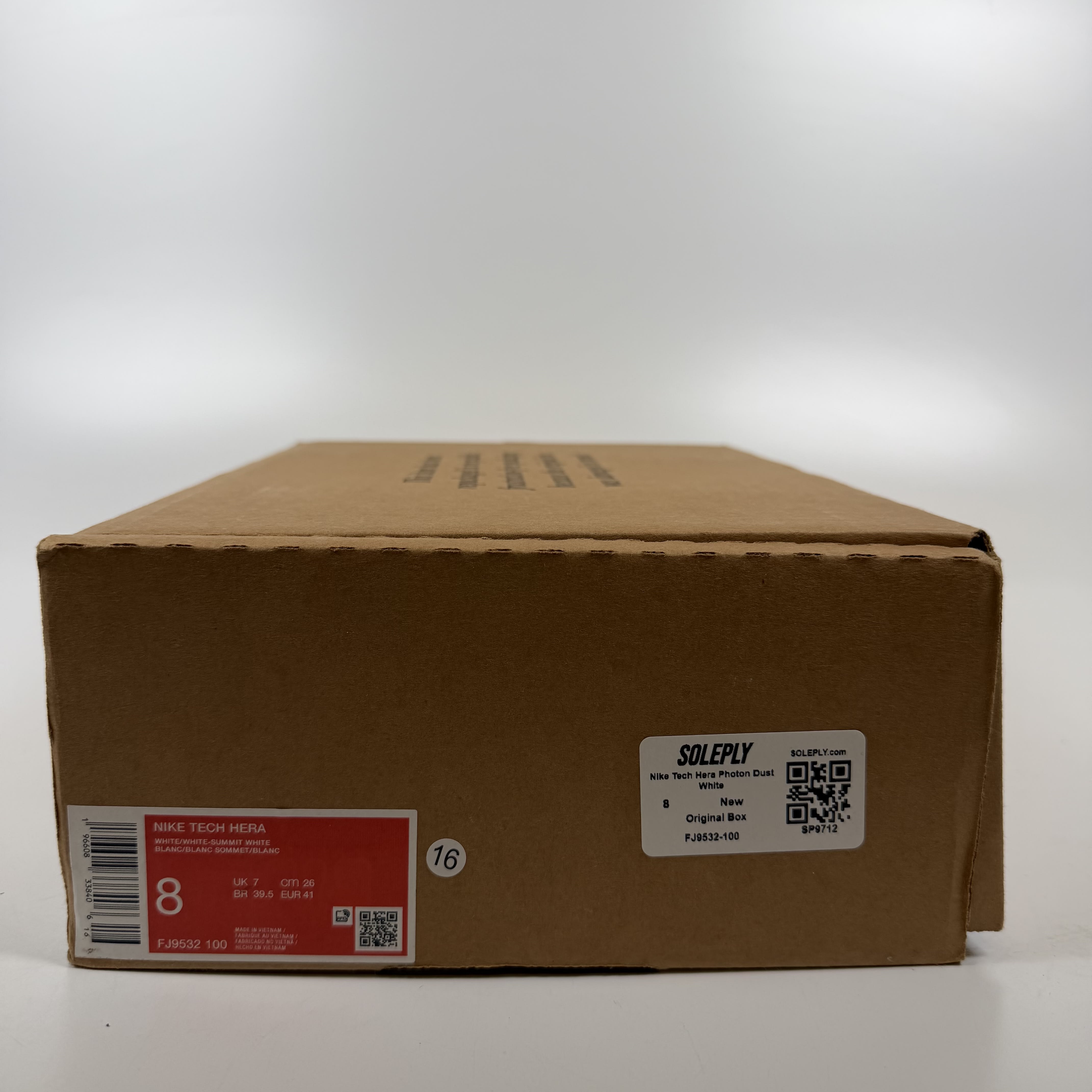 SP9712 Nike Tech Hera Photon Dust White