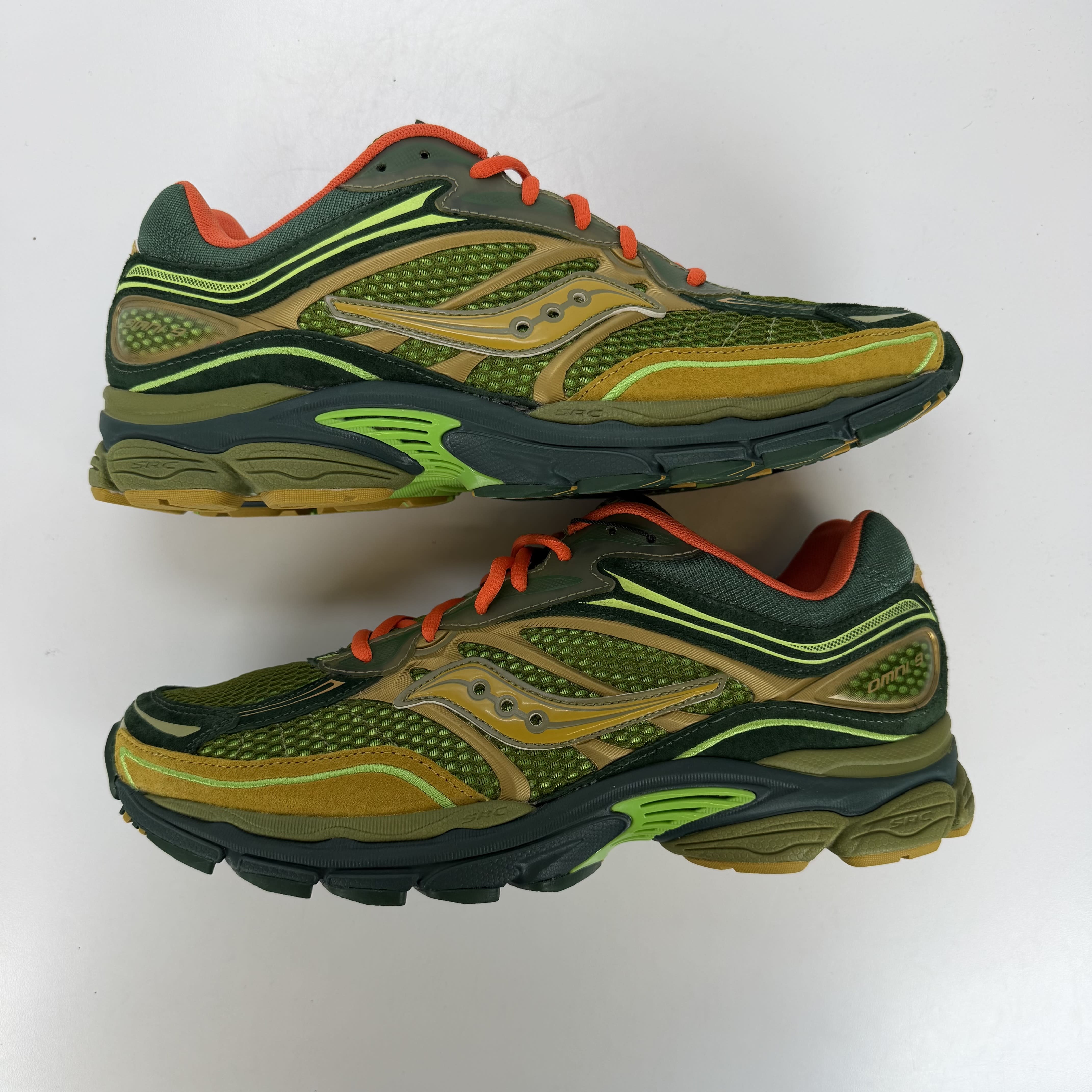 SP4067 Saucony ProGrid Omni 9 Starcow