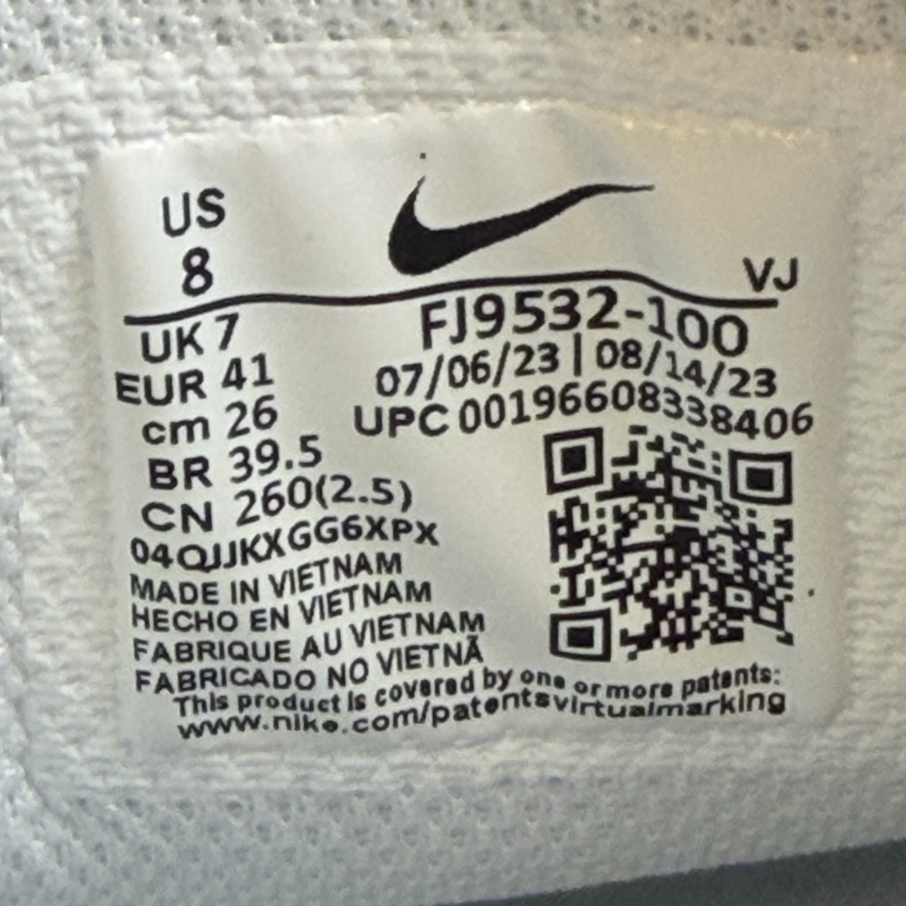 SP9712 Nike Tech Hera Photon Dust White