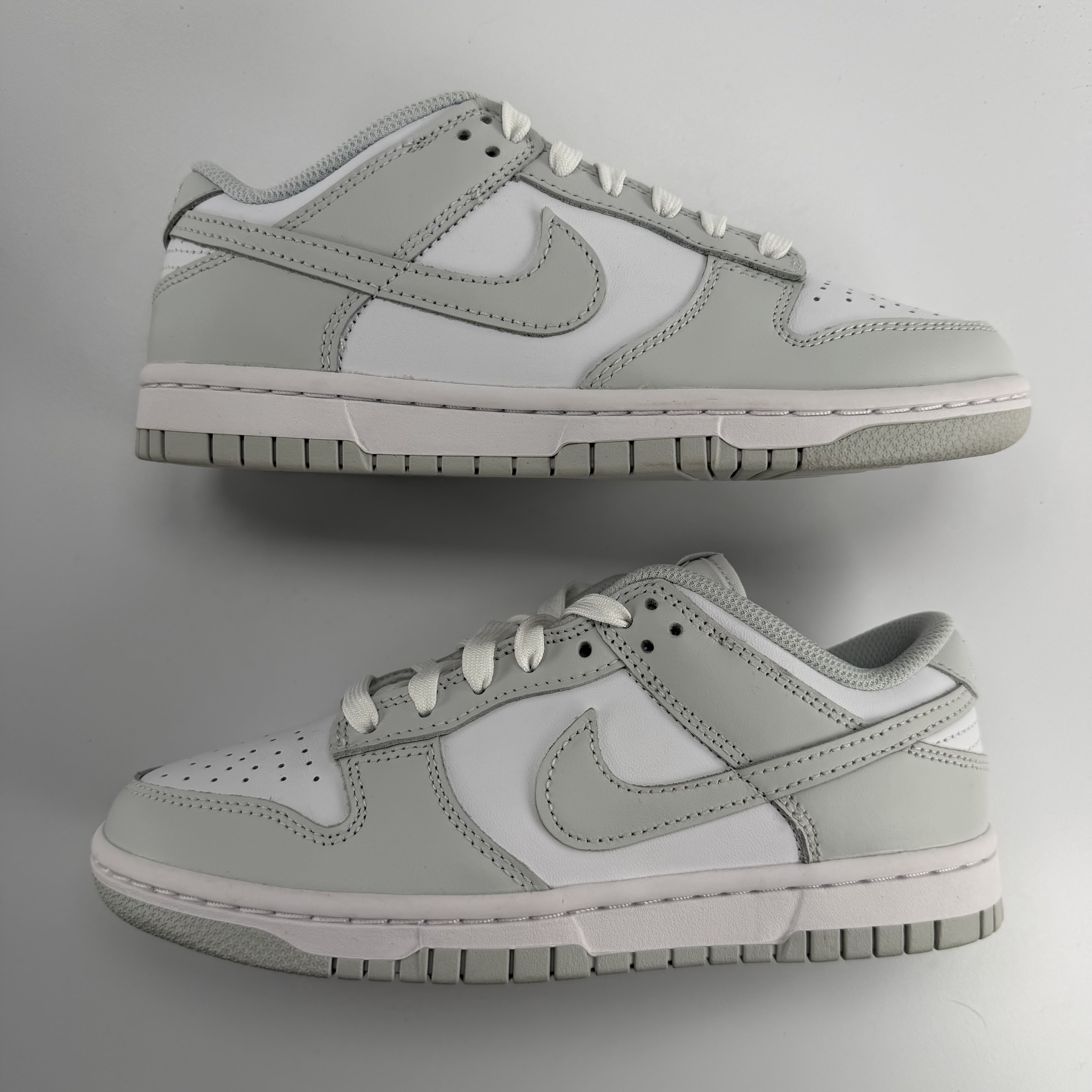 279930 Nike Dunk Low Photon Dust (Women's)