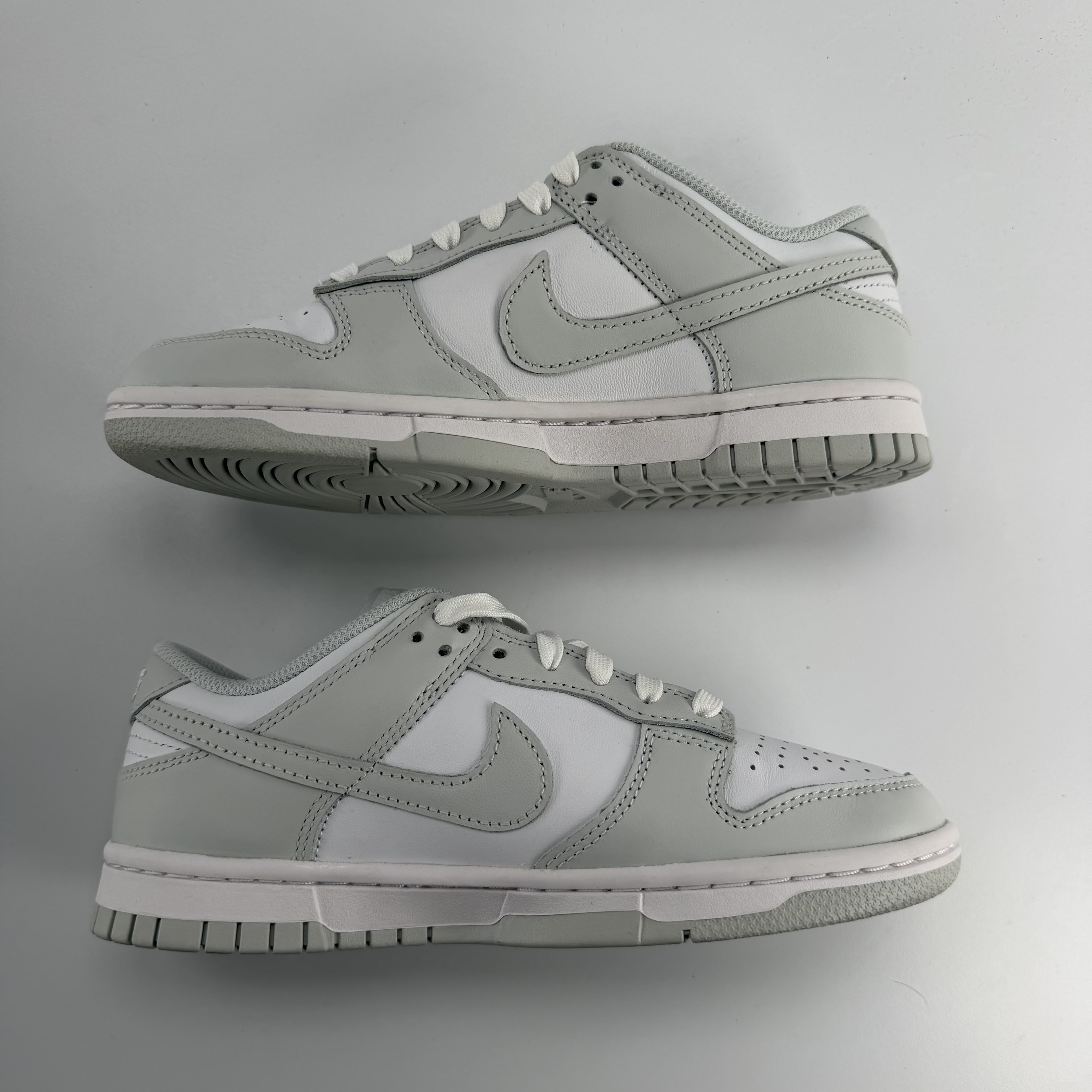 279930 Nike Dunk Low Photon Dust (Women's)