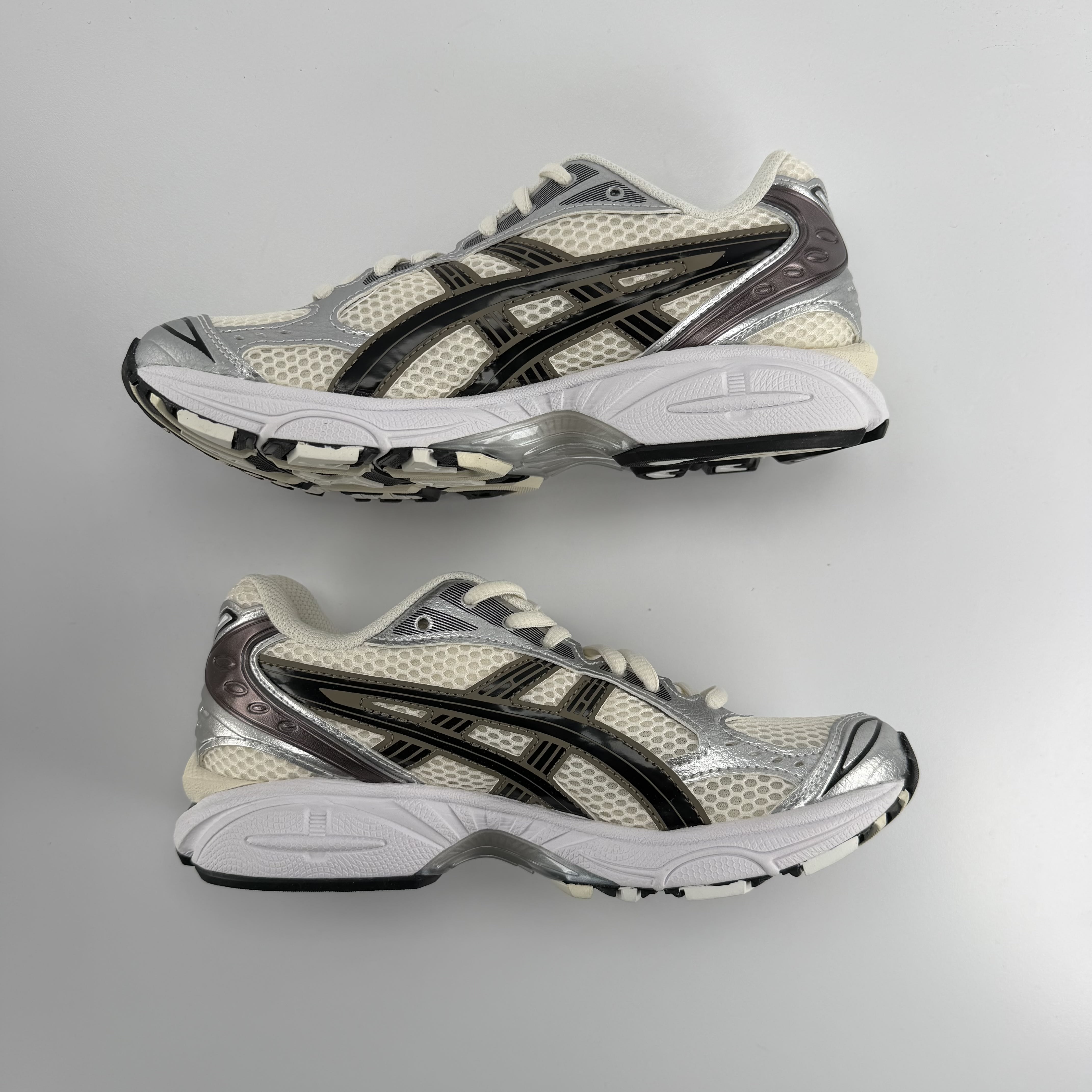 SP1497 Asics Gel Kayano 14 'Silver Cream'