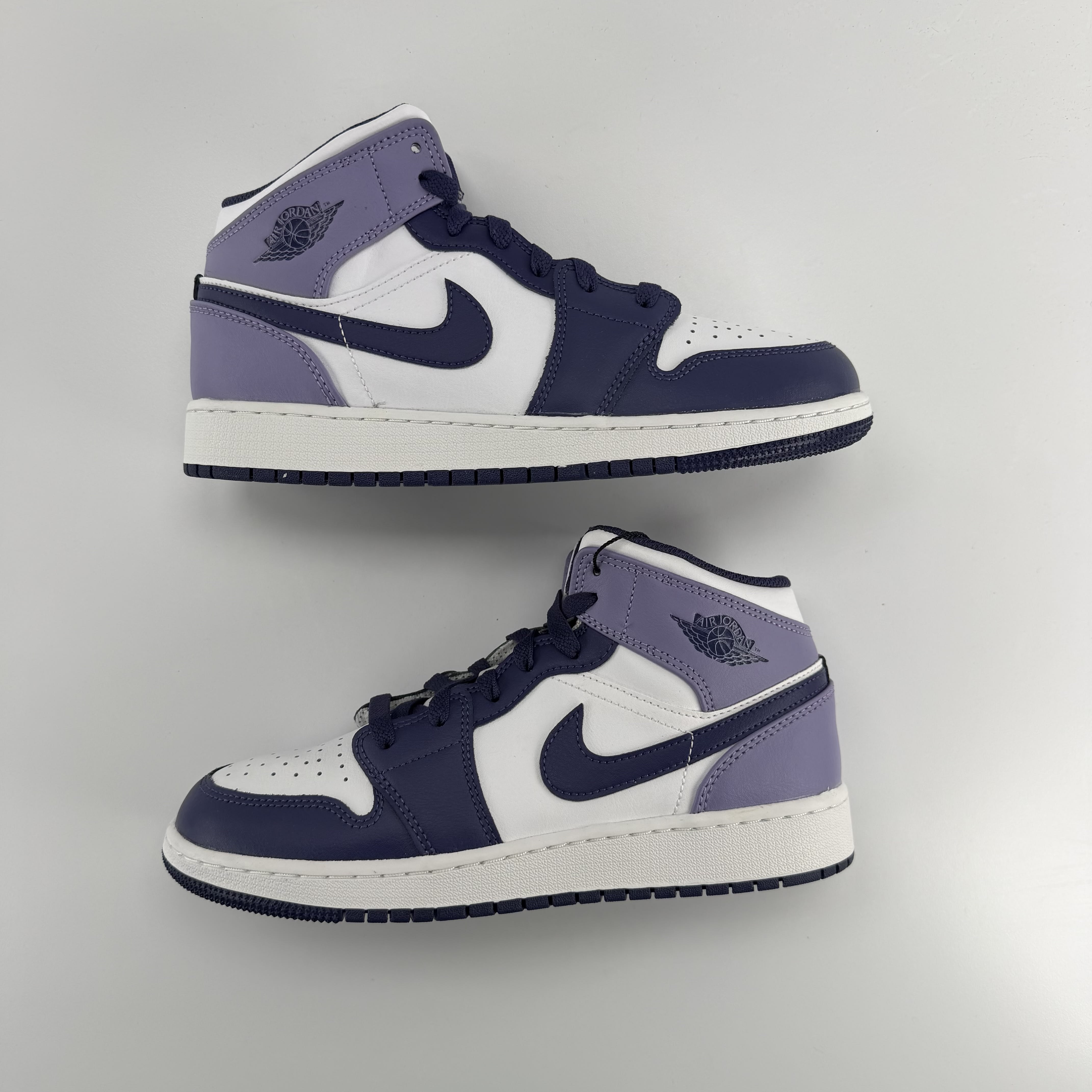 274552 Jordan 1 Mid White Sky J Purple (GS)