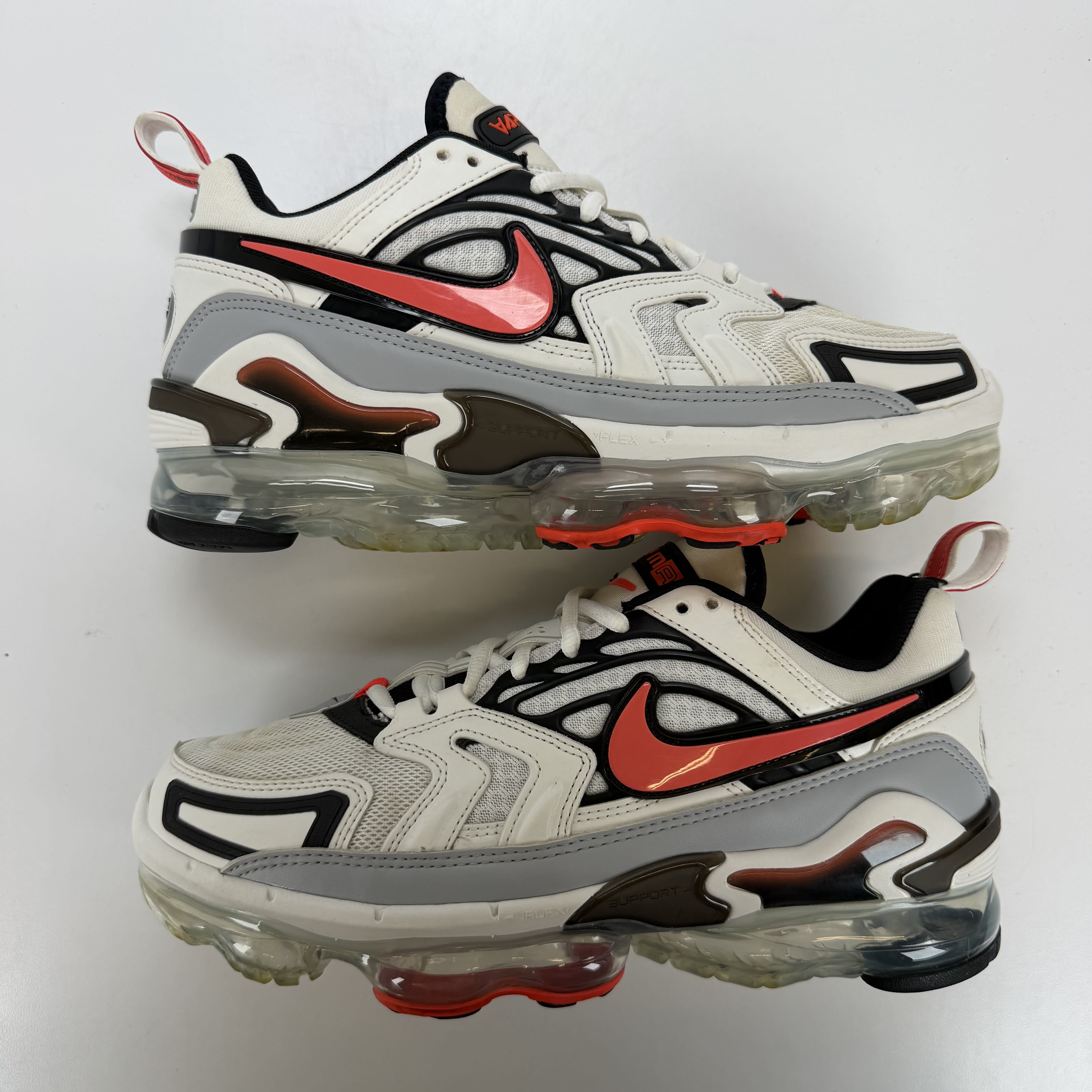 SP2920 Nike Air VaporMax Evo Infrared
