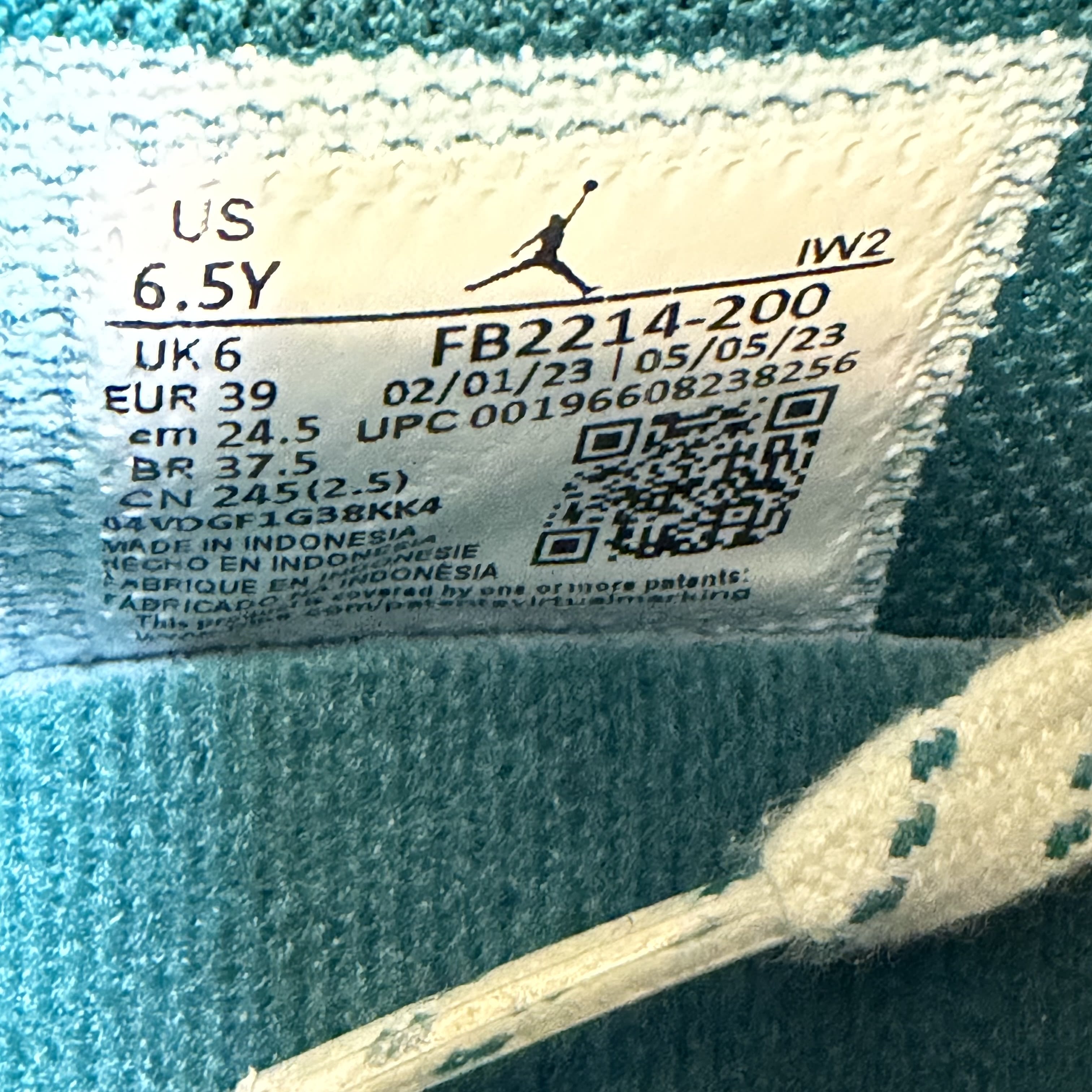 644290 Jordan 4 Retro Cacao Wow (GS)