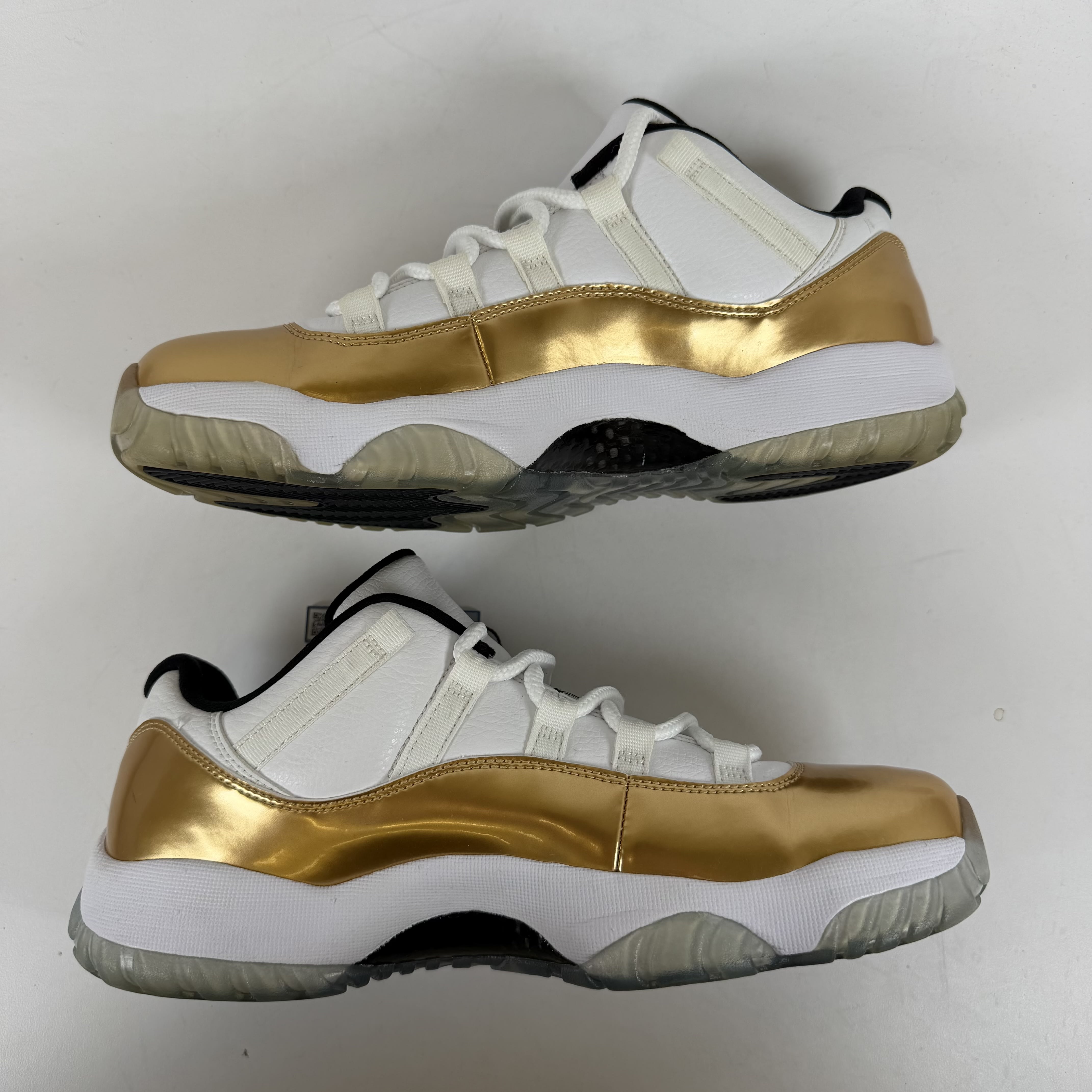 [554600] Air Jordan 11 Retro Low 'Closing Ceremony'