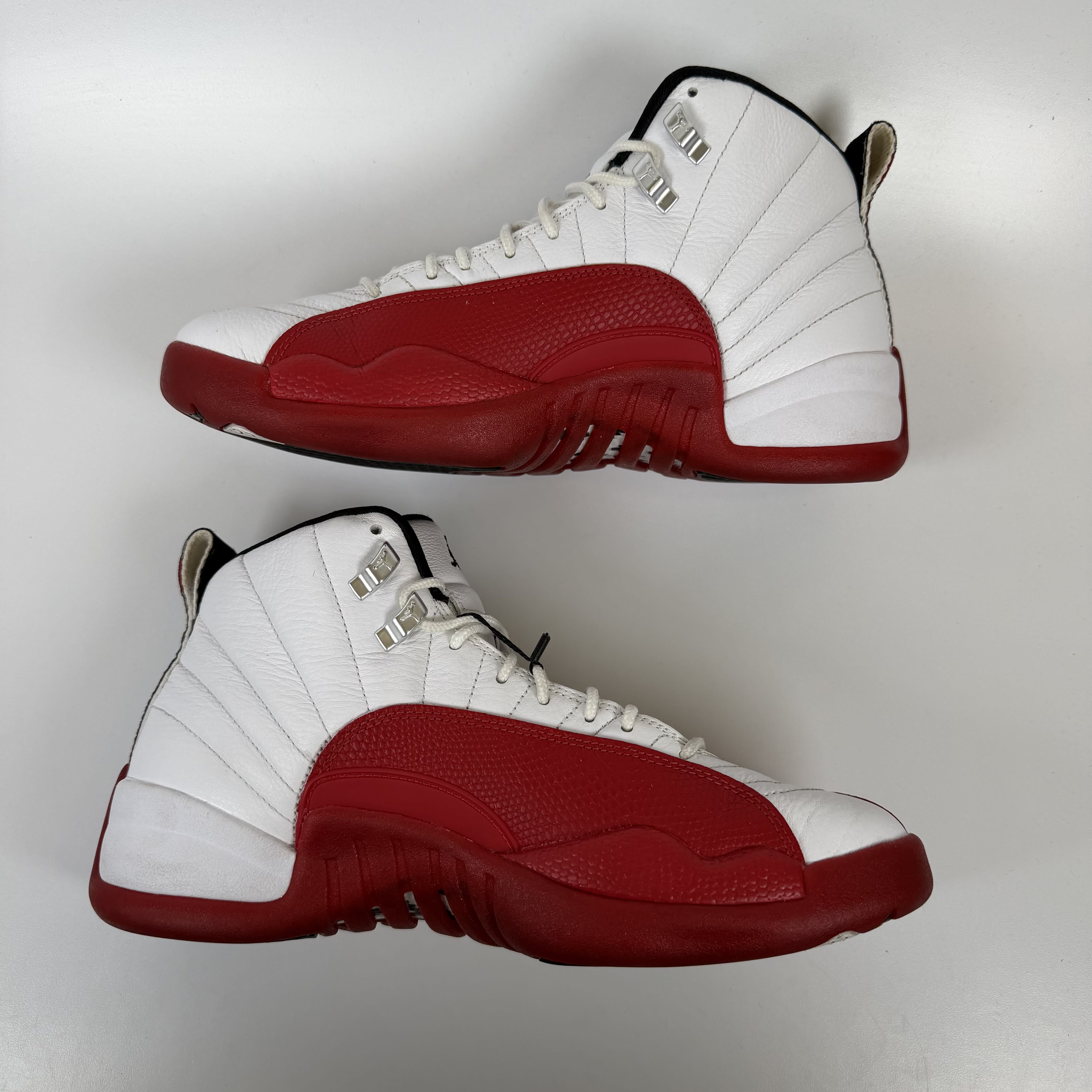 [722505] Jordan 12 Retro Cherry (2023)
