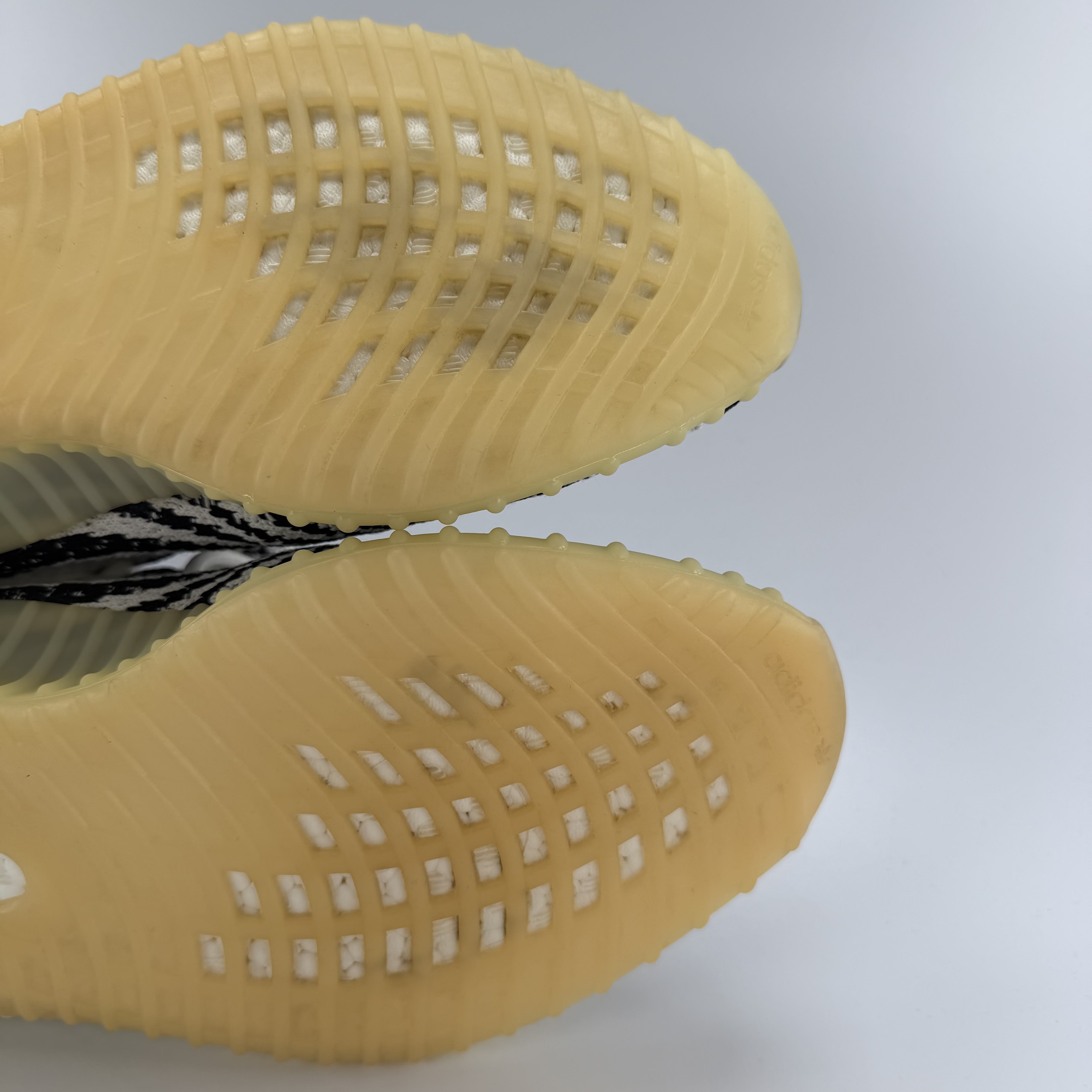 [522552] adidas Yeezy Boost 350 V2 Zebra