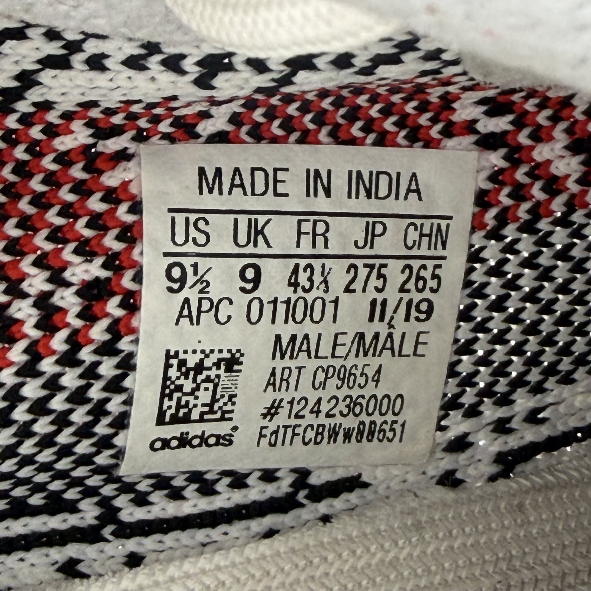 [522552] adidas Yeezy Boost 350 V2 Zebra