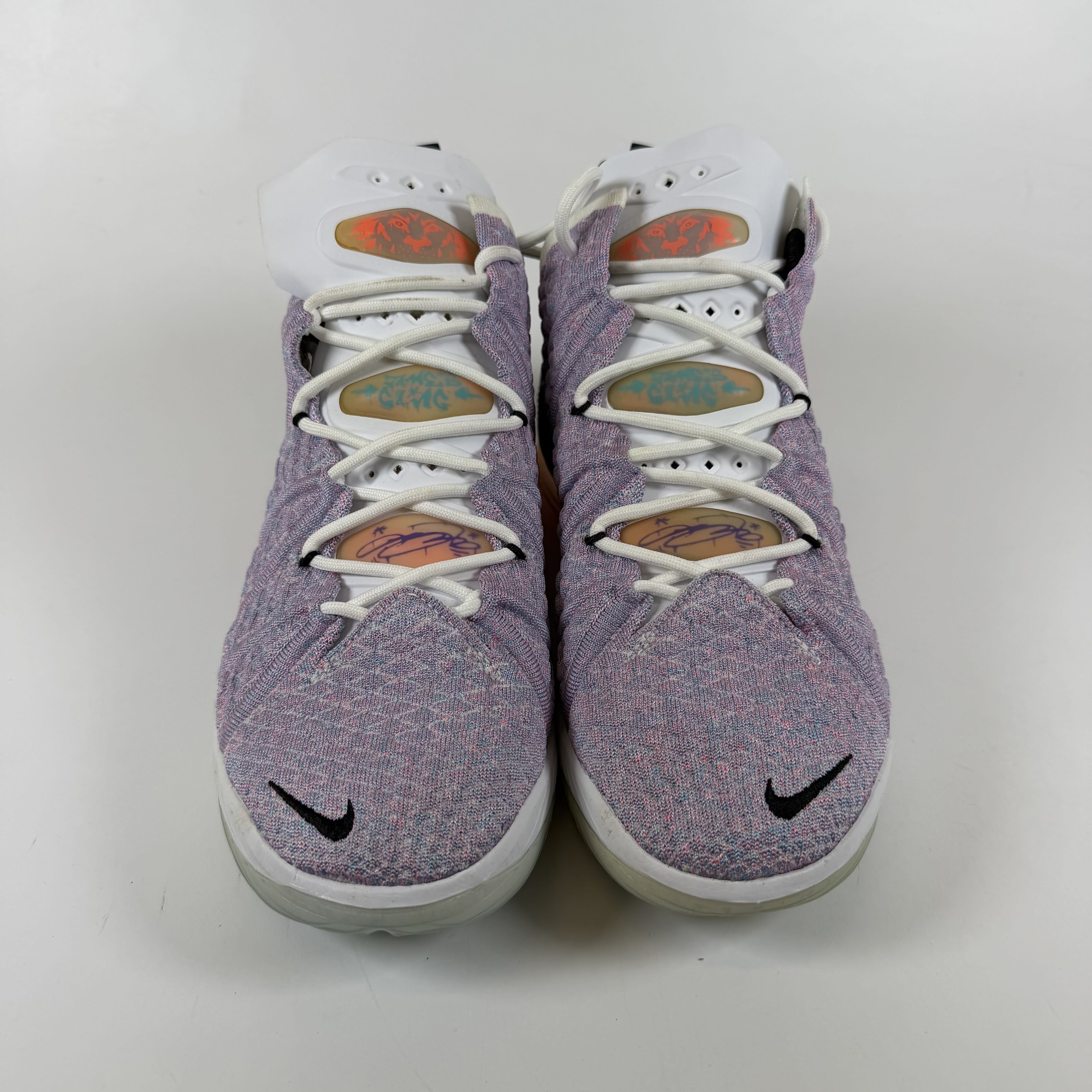 SP10825 Nike LeBron 18 Graffiti Blue Muti-Color