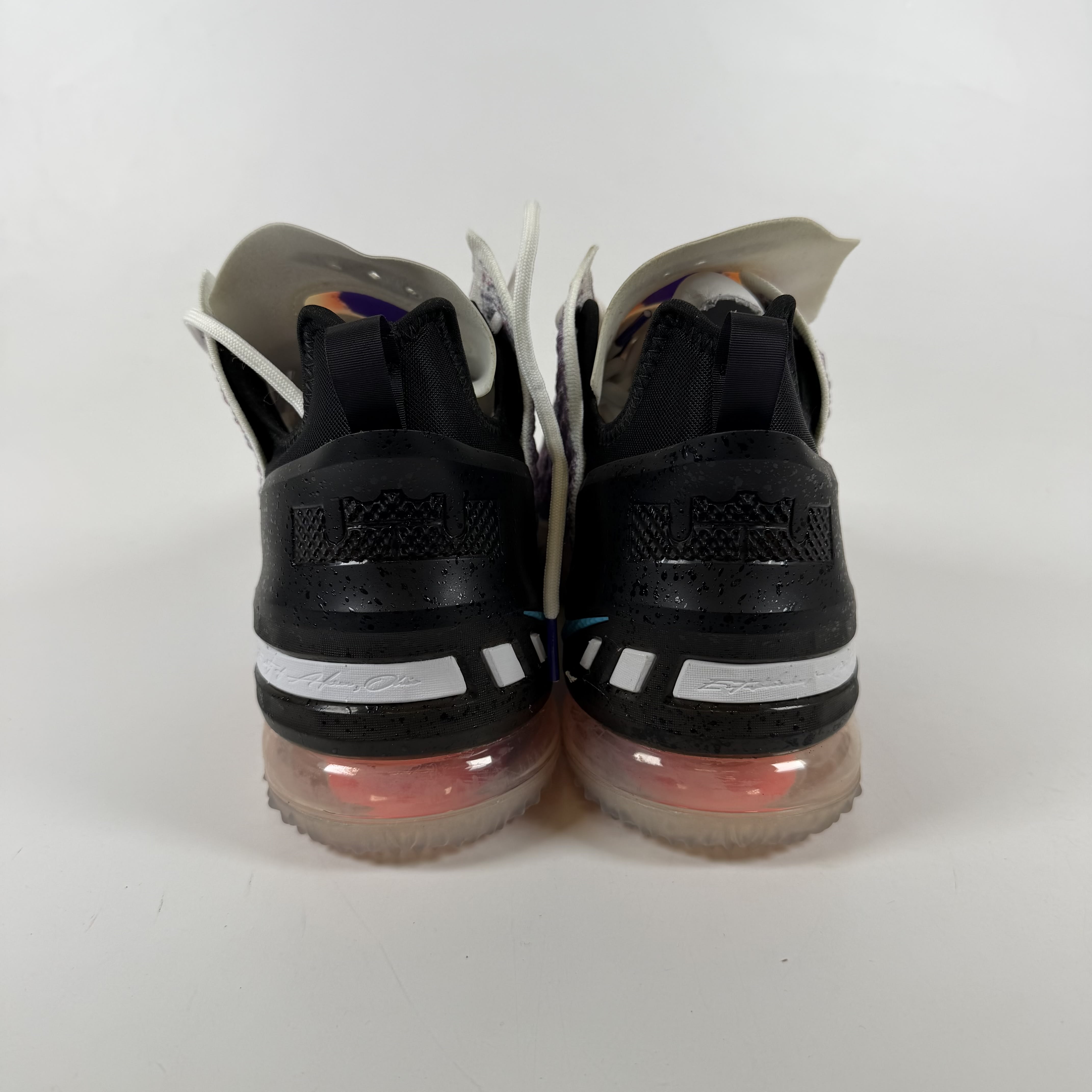 SP10825 Nike LeBron 18 Graffiti Blue Muti-Color