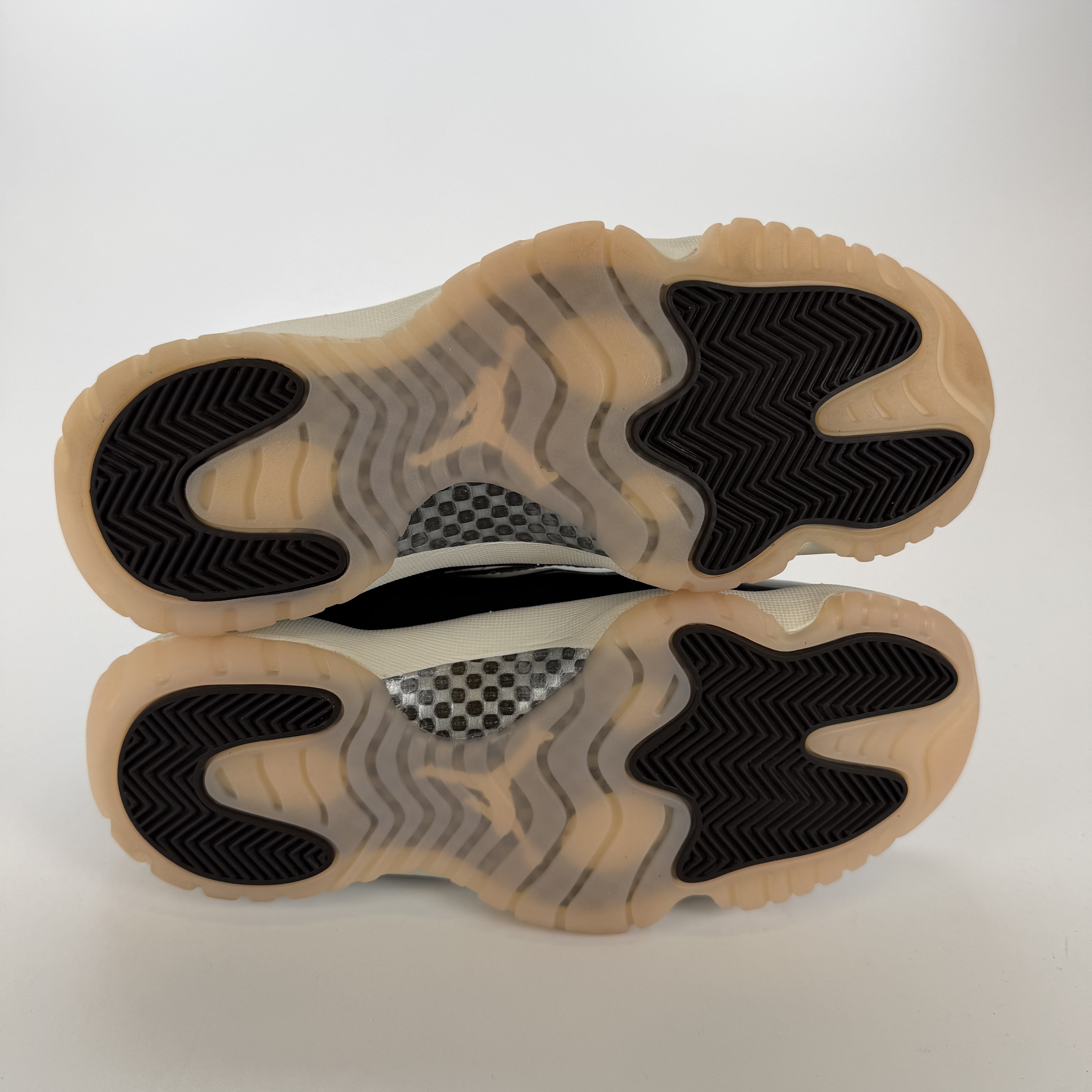 SP3479 Jordan 11 Retro Neapolitan (Women's)