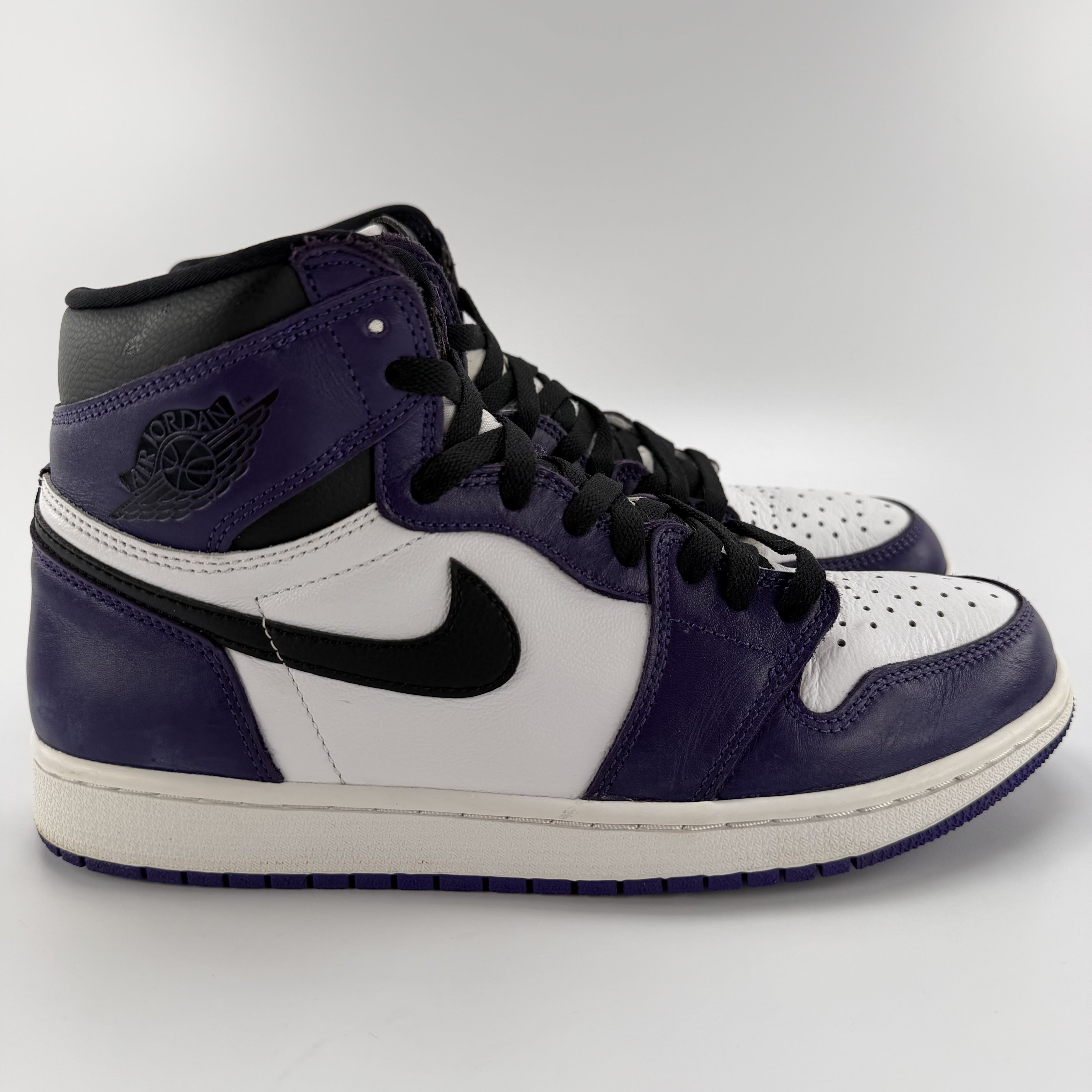 417125 Jordan 1 Retro High Court Purple White