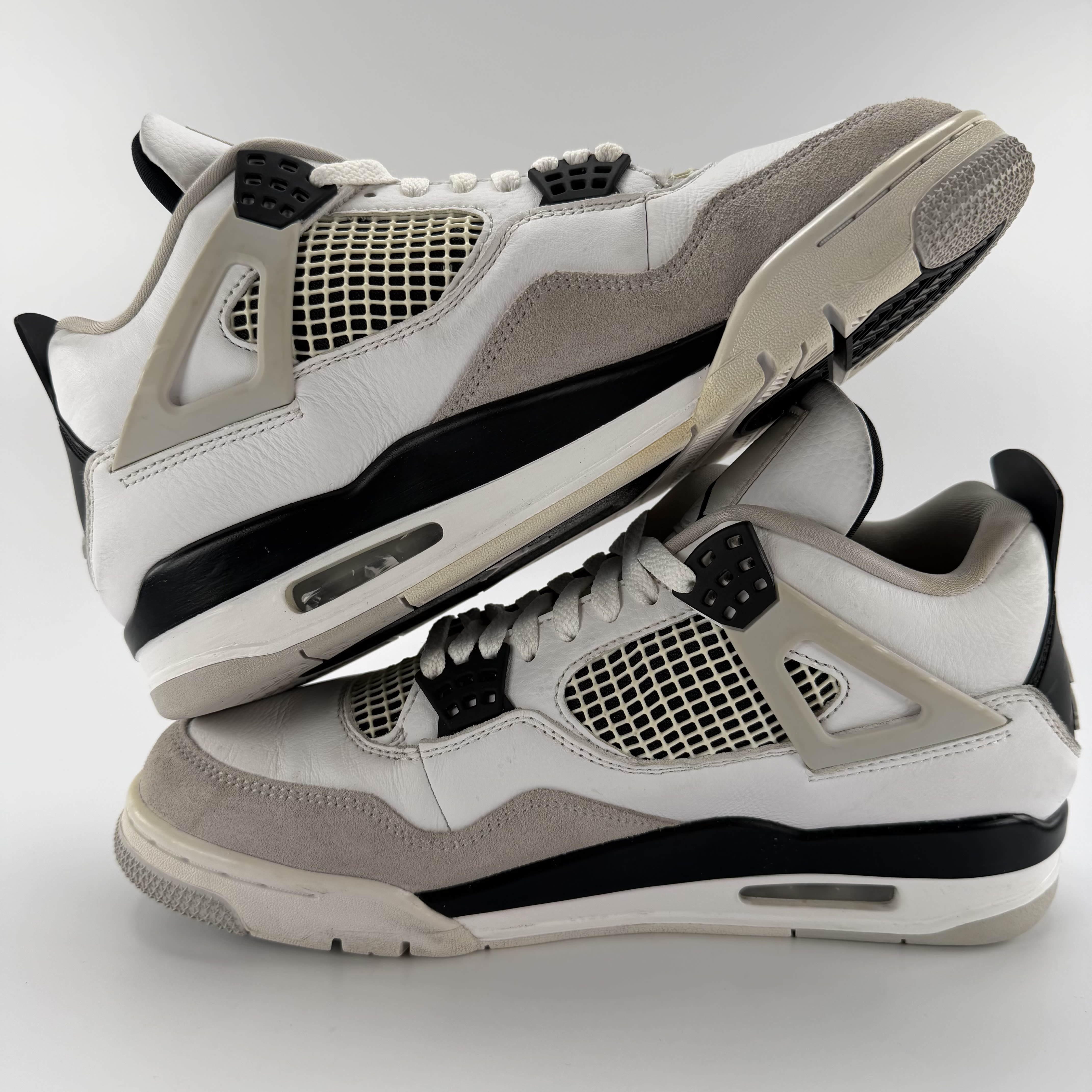 391990 Jordan 4 Retro Military Black
