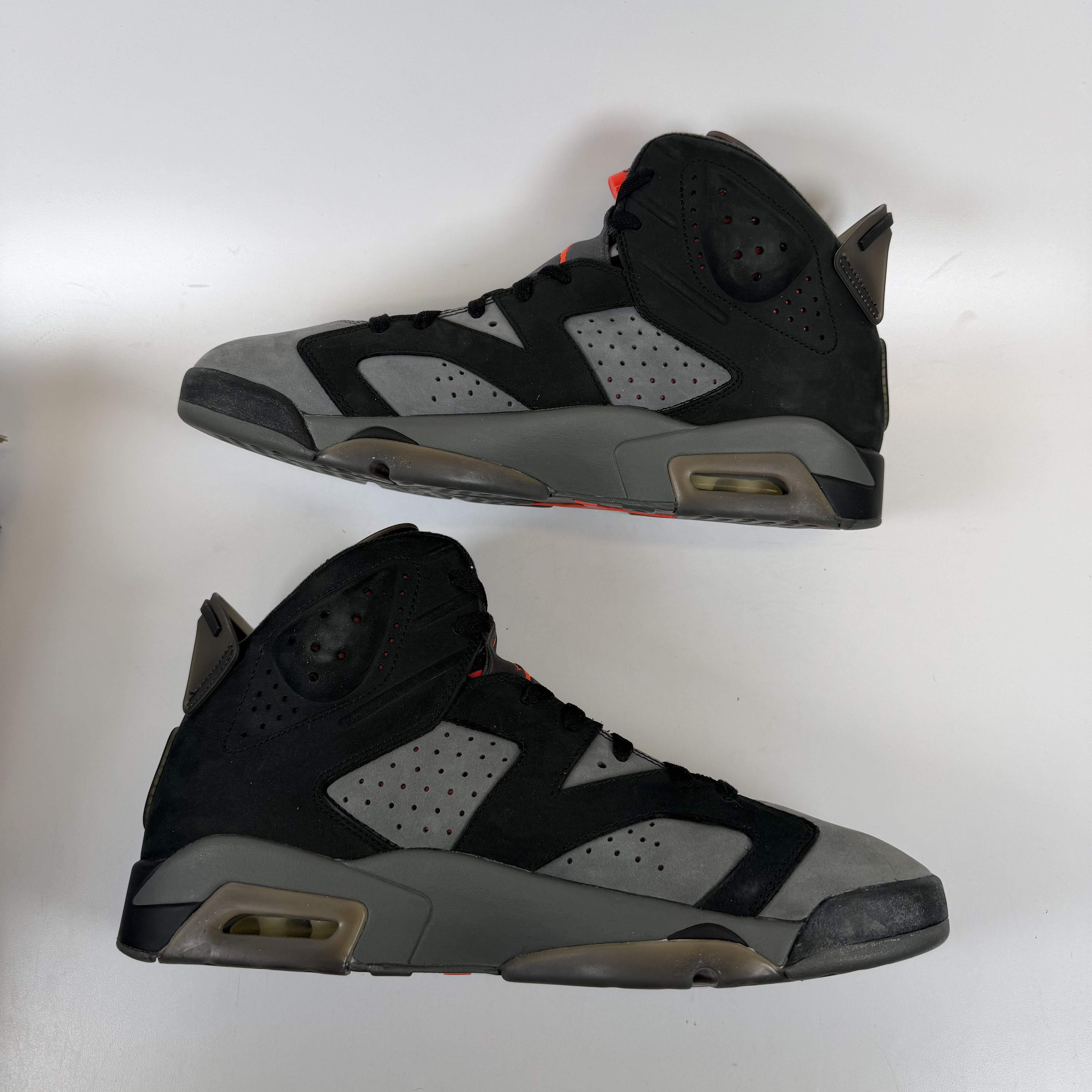 323314 Jordan 6 Retro PSG Paris Saint-Germain