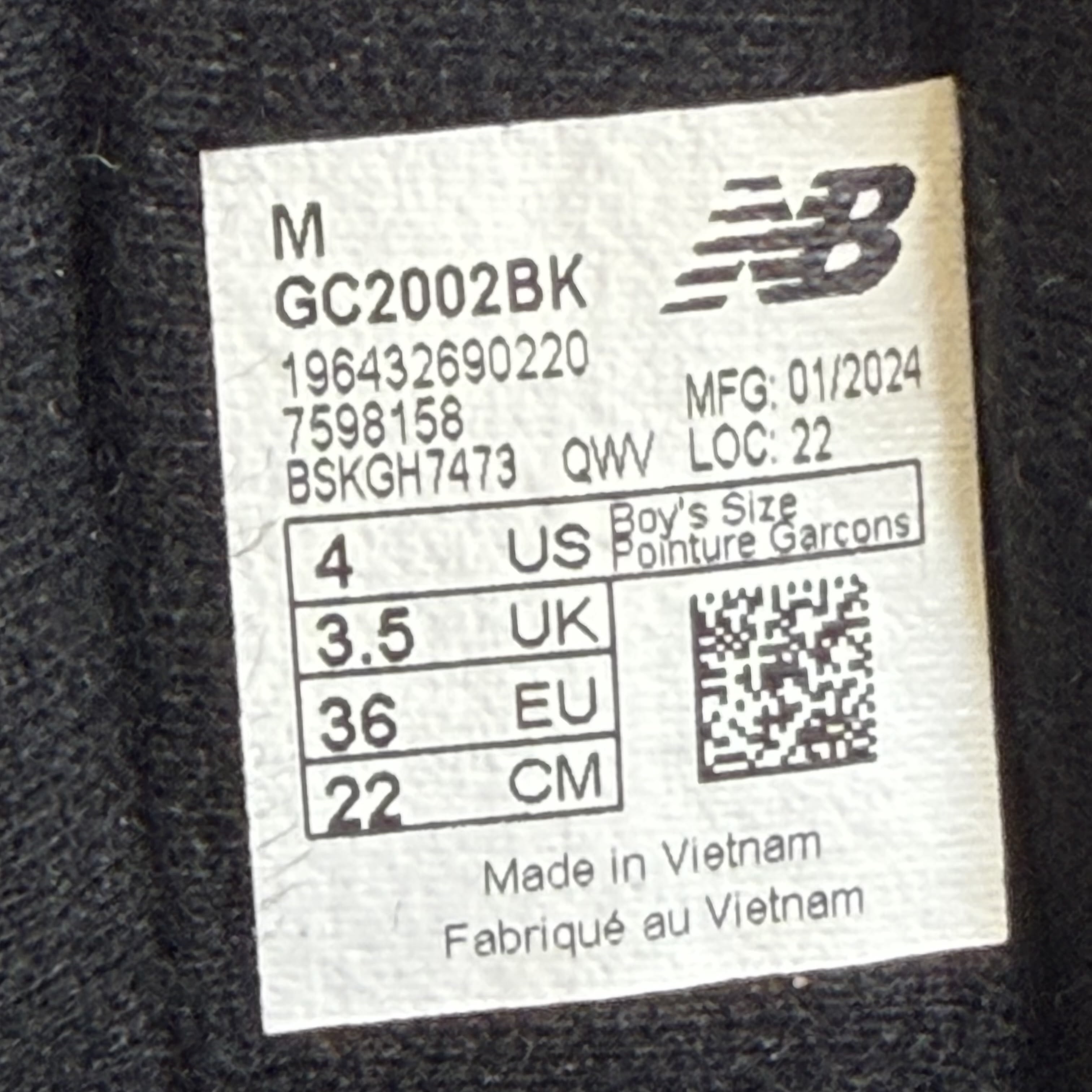 SP7008 New Balance 2002R Black (GS)