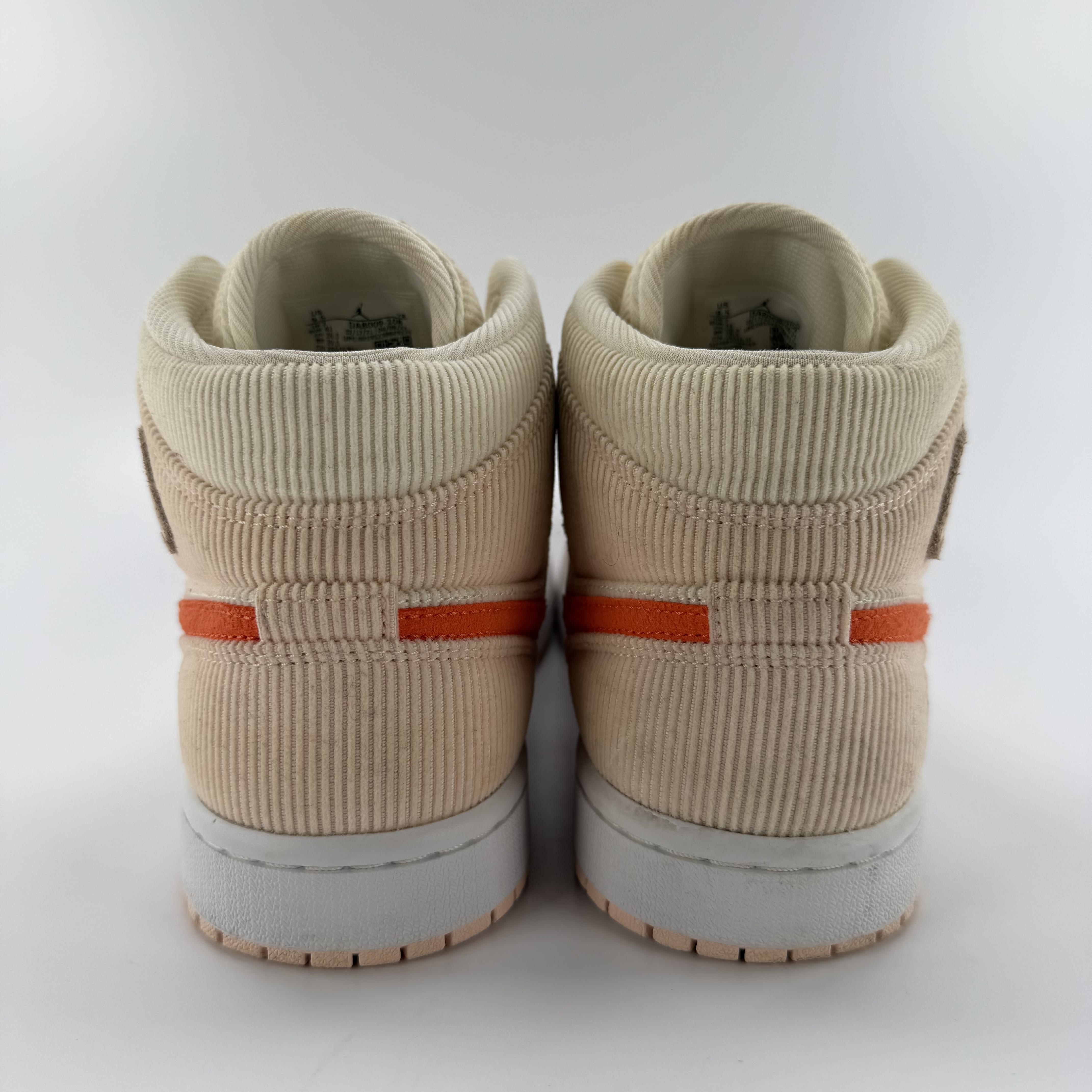 413367 Jordan 1 Mid SE Corduroy Sail