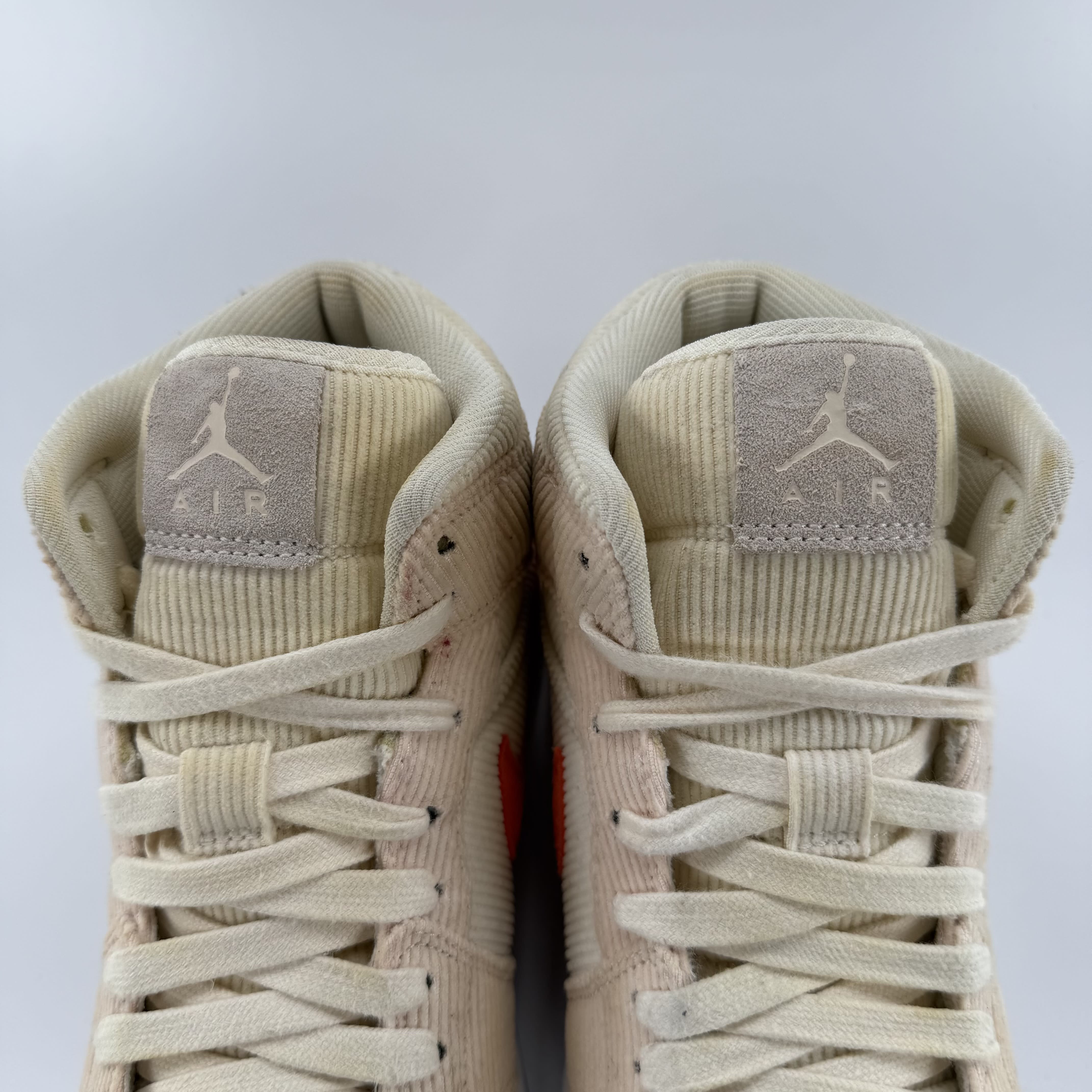 413367 Jordan 1 Mid SE Corduroy Sail