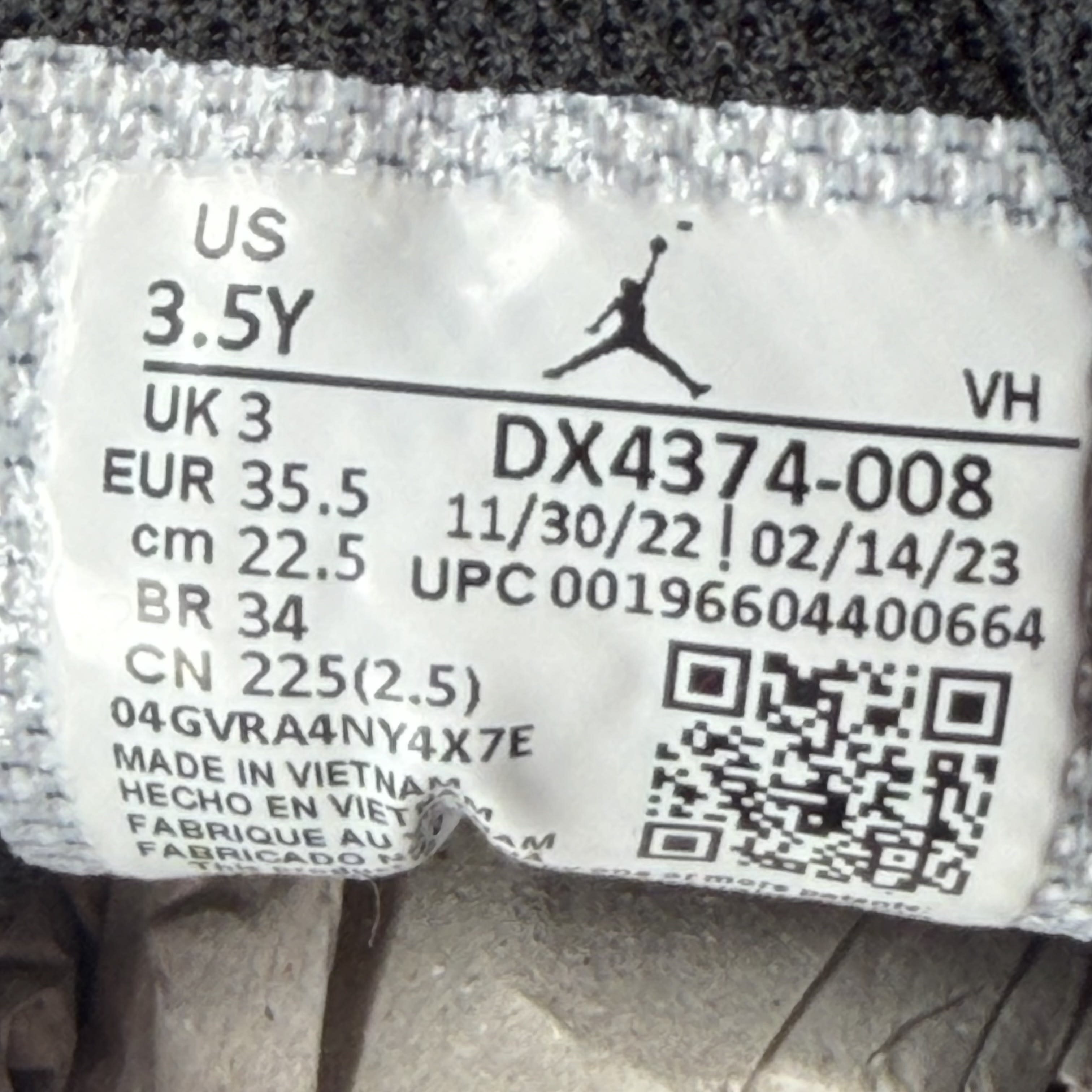 272458 Jordan 1 Low SE Flight Club (GS)