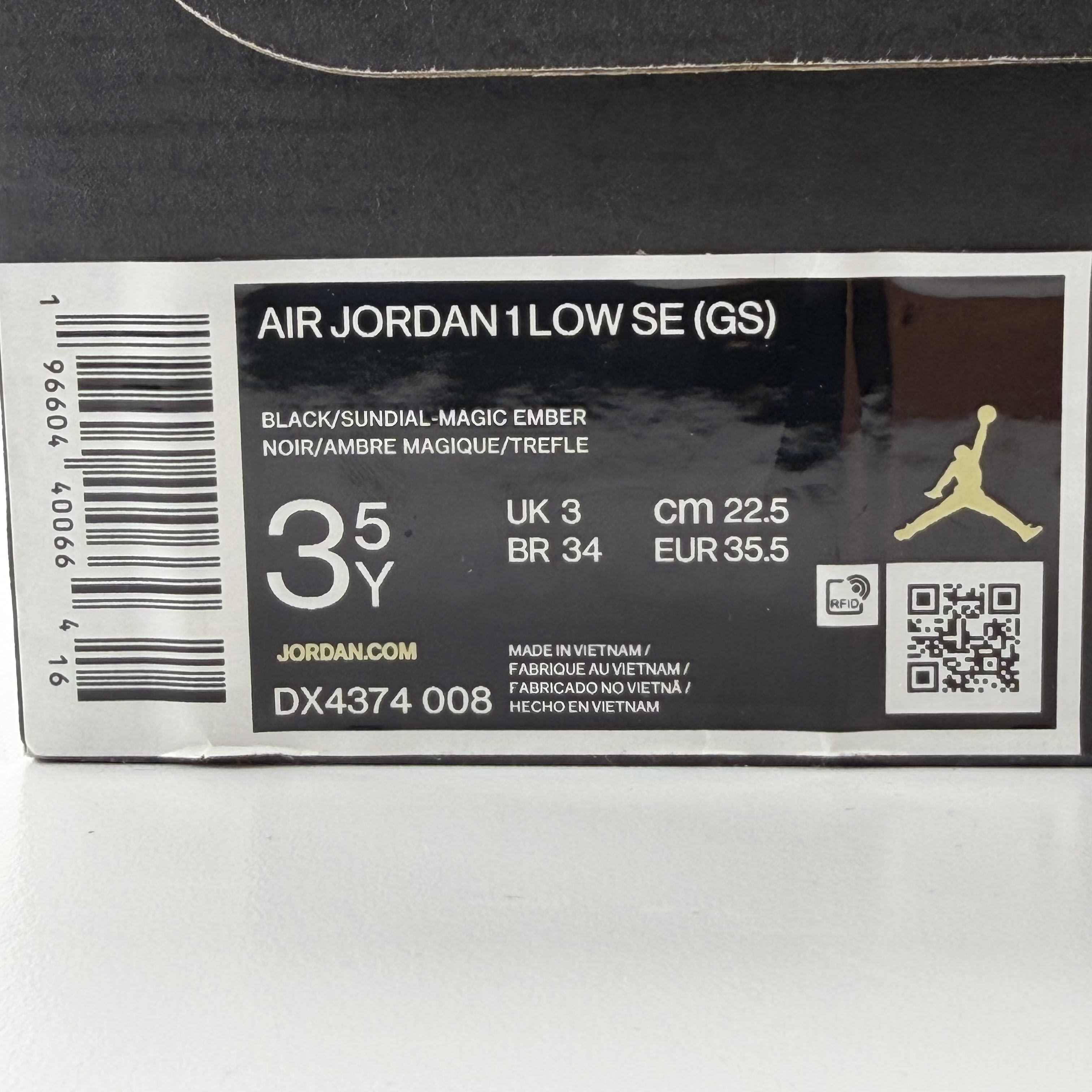 272458 Jordan 1 Low SE Flight Club (GS)