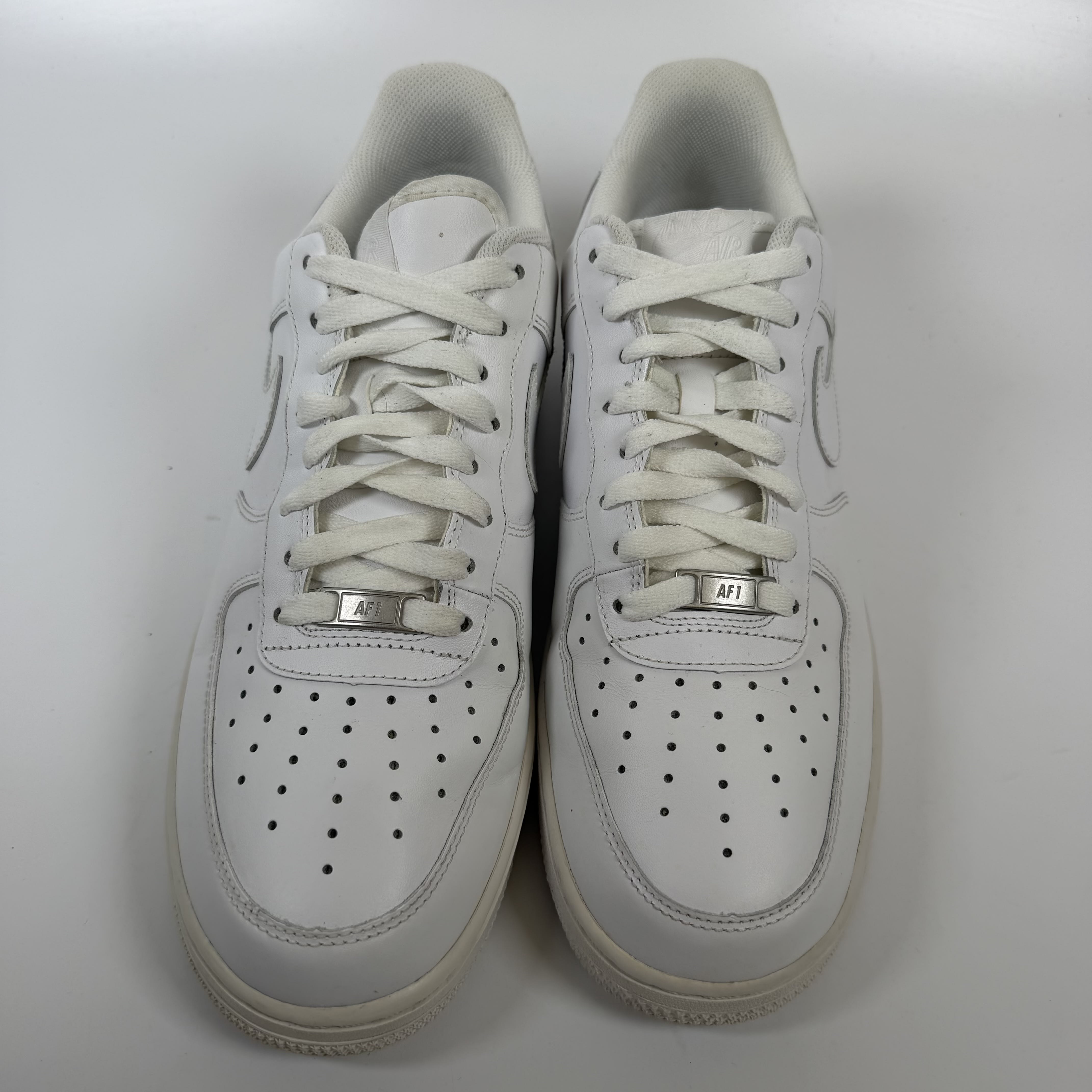 509837 Nike Air Force 1 Low '07 White