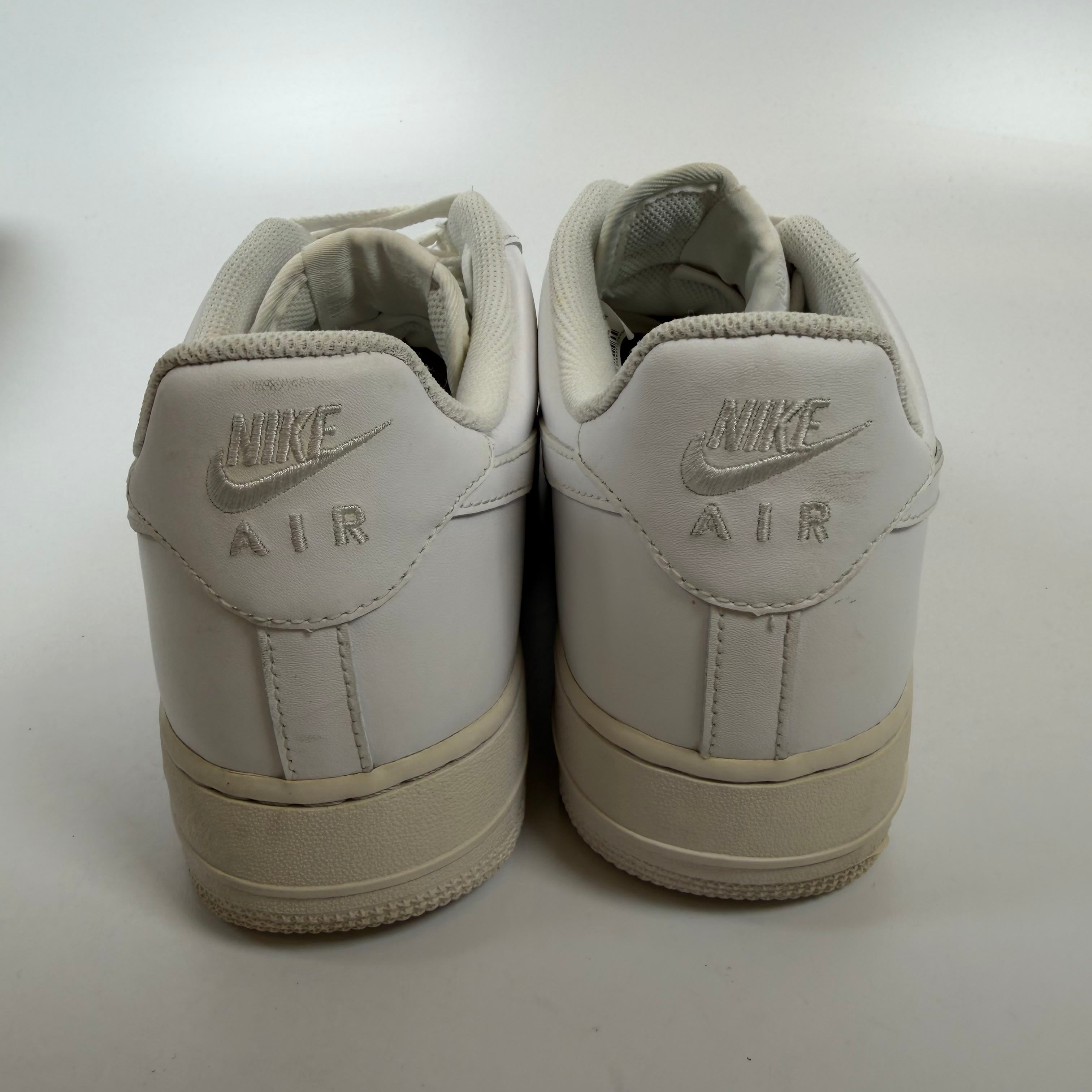 509837 Nike Air Force 1 Low '07 White