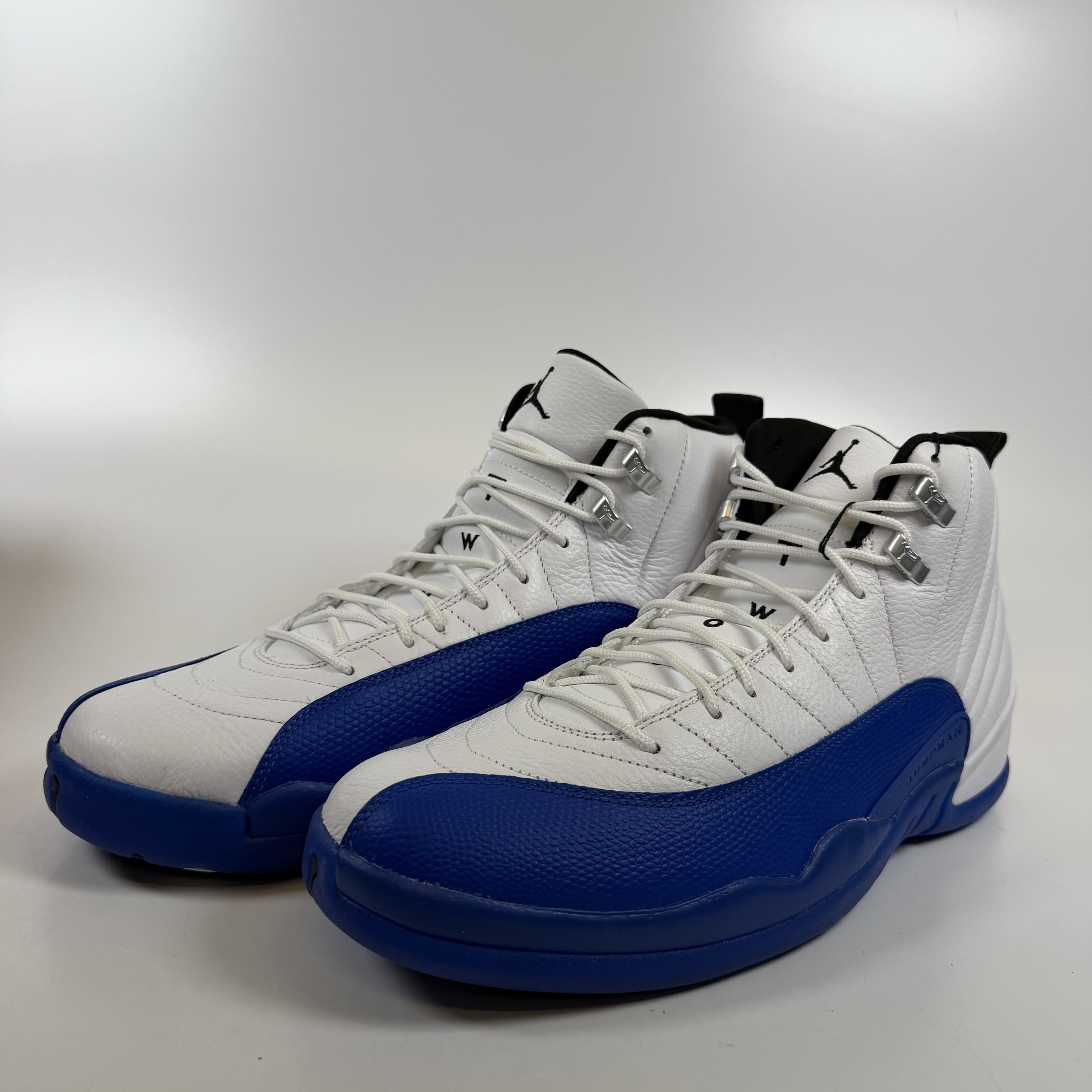 698796 Jordan 12 Retro Blueberry