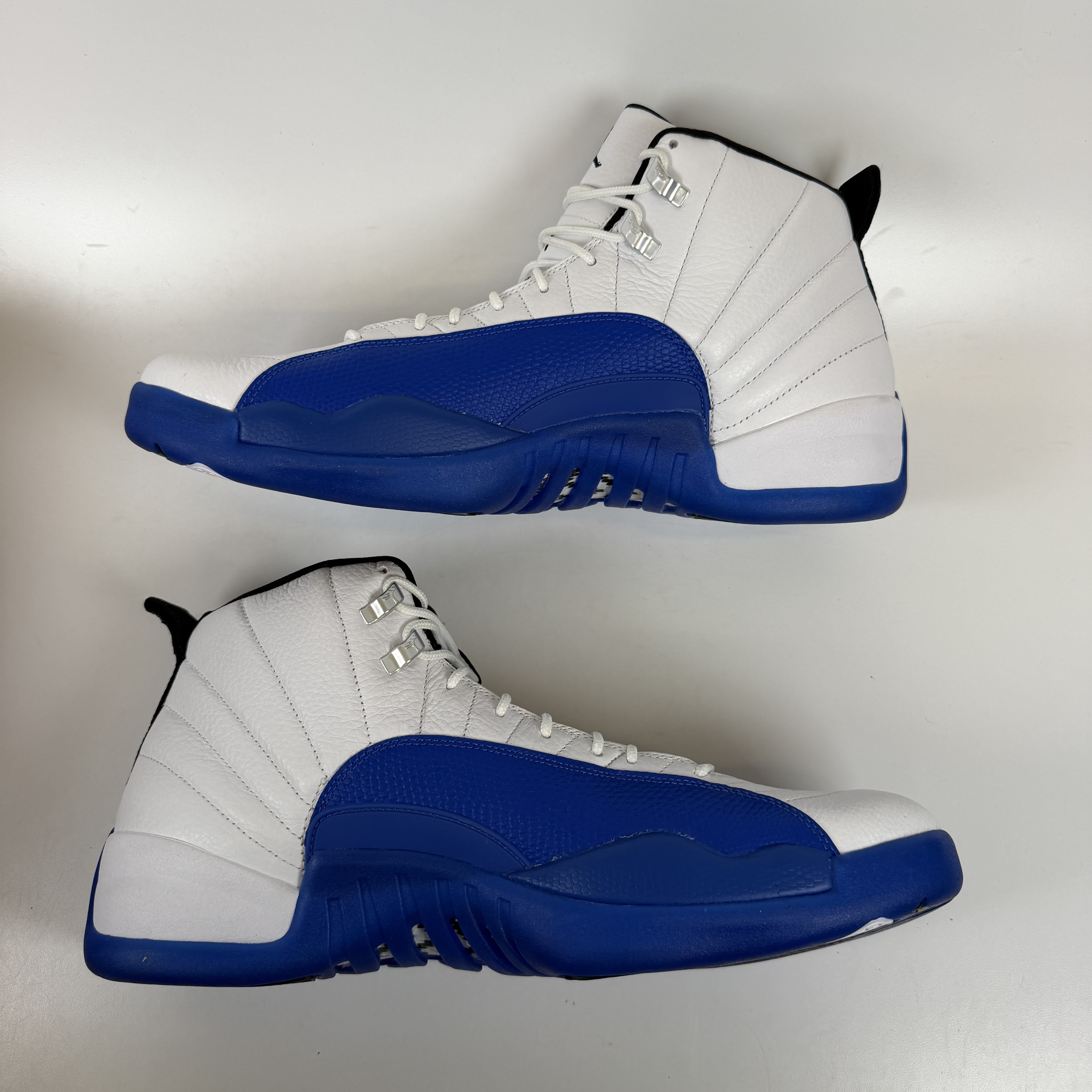 698796 Jordan 12 Retro Blueberry