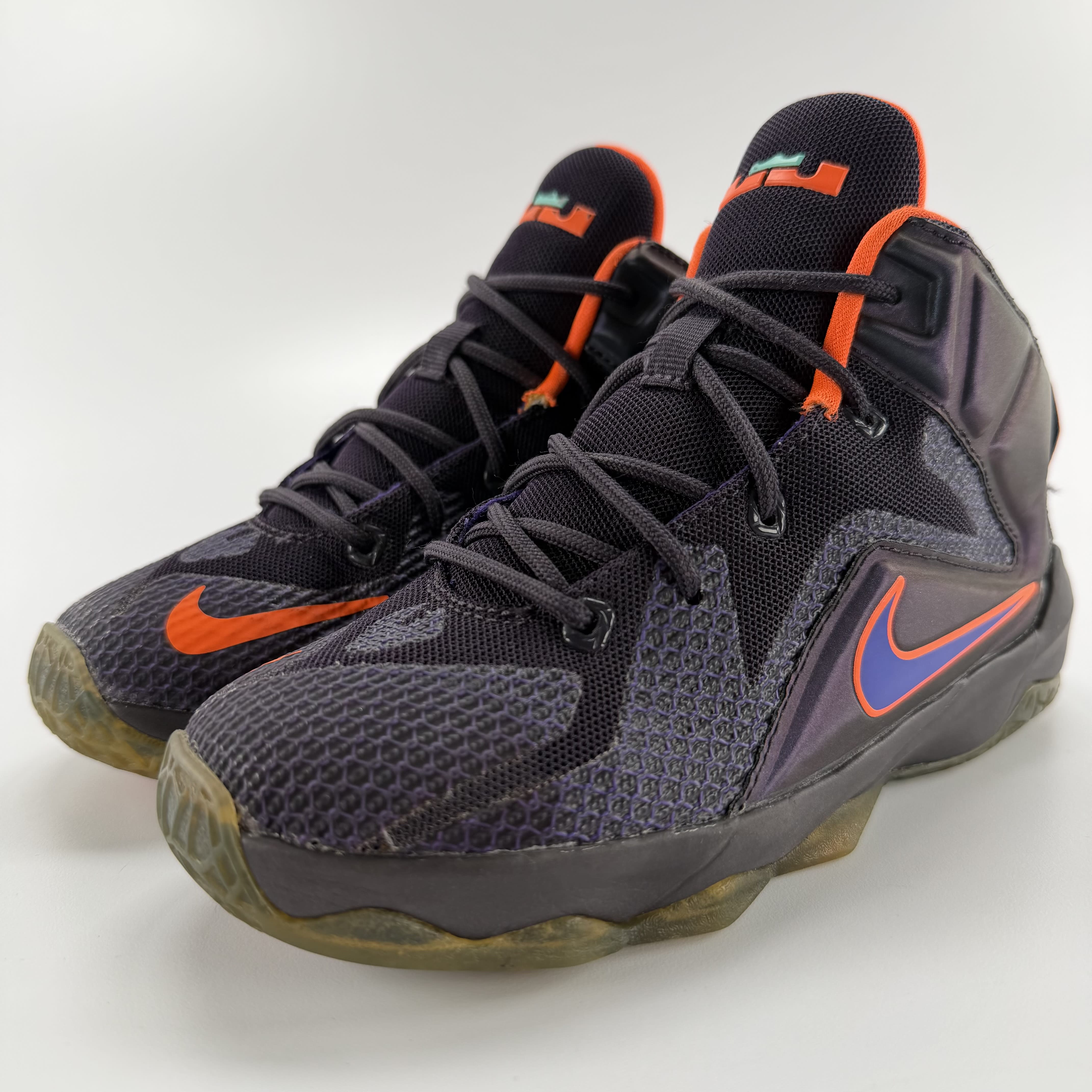 527587 Nike LeBron 12 Instinct (PS)