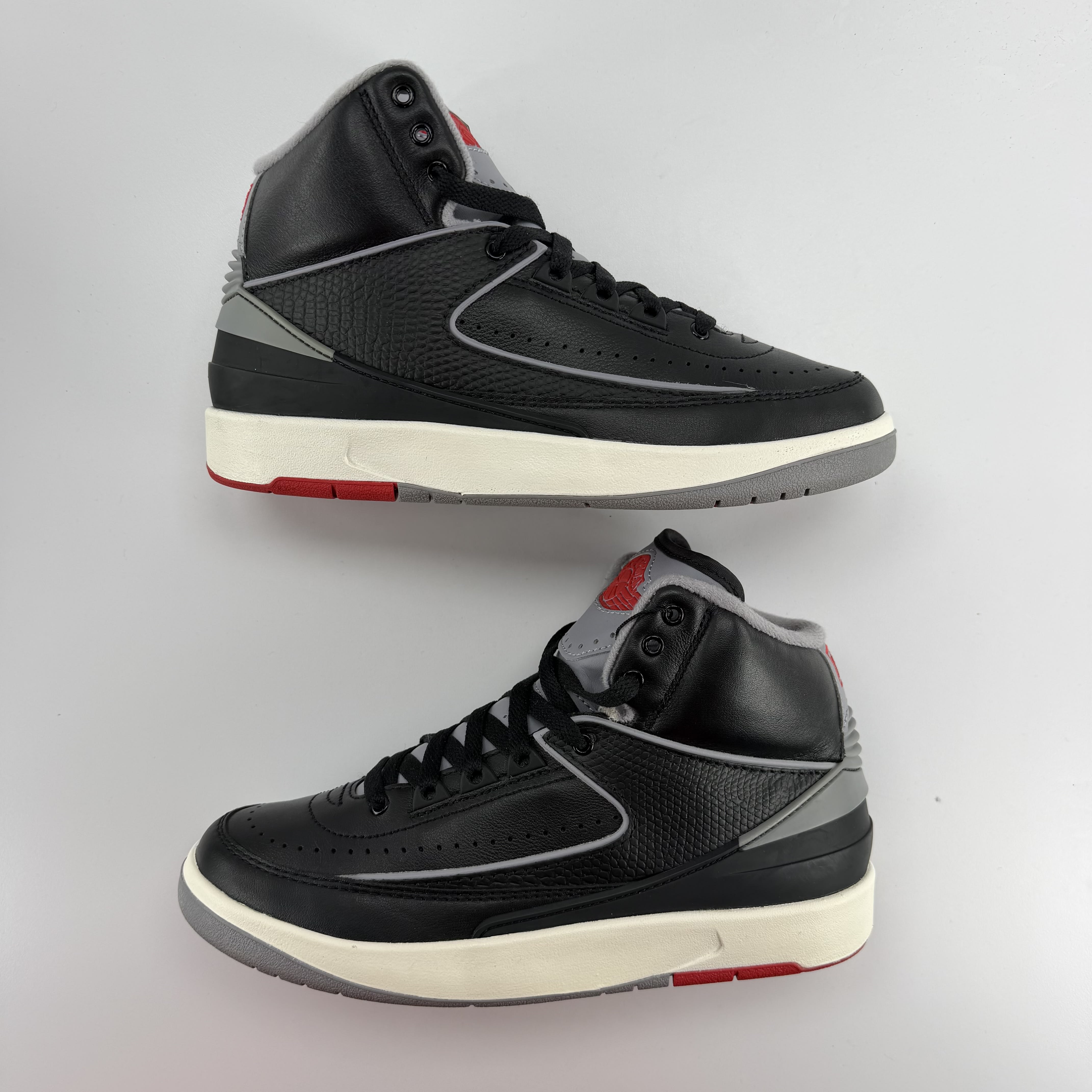 624140 Jordan 2 Retro Black Cement (GS)