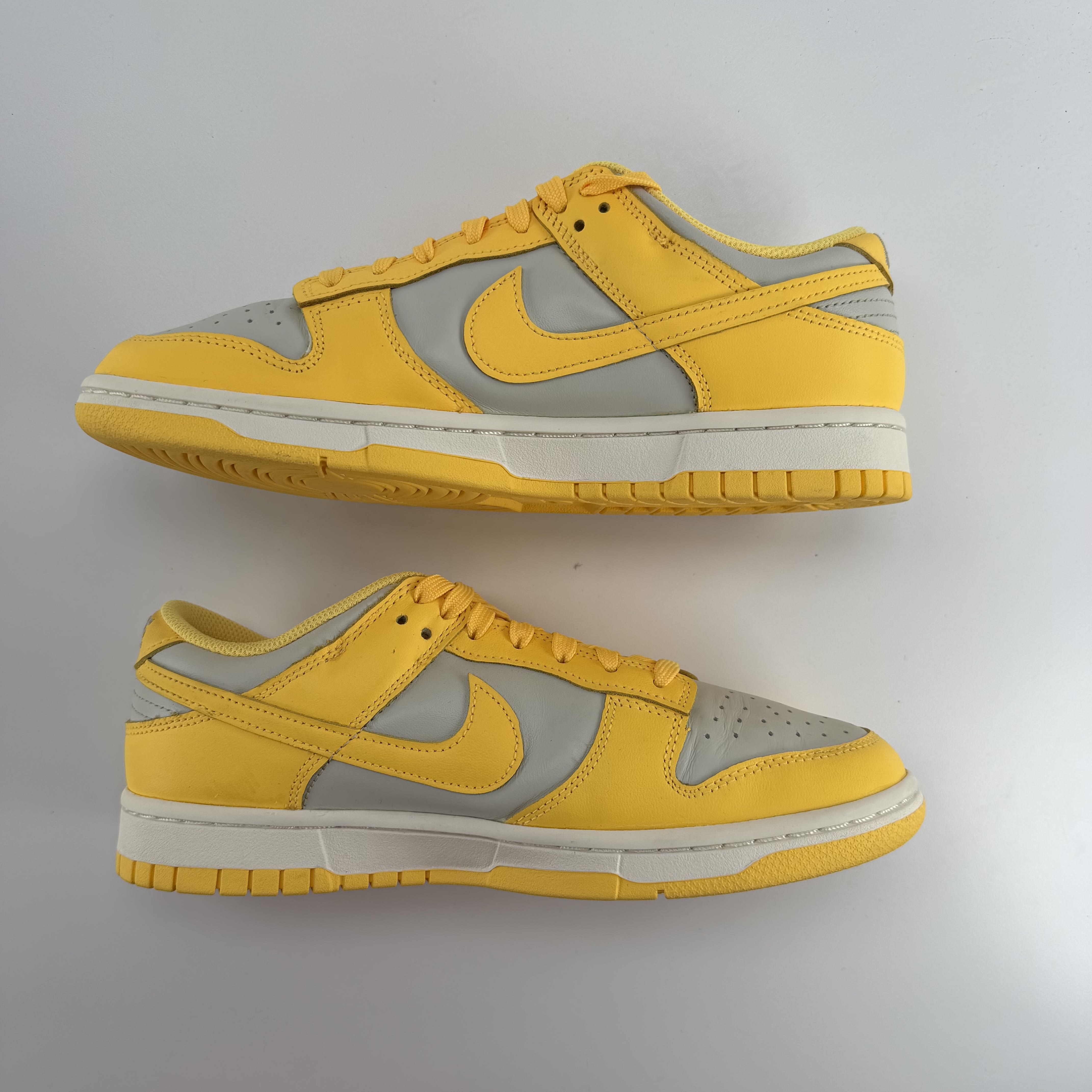 313466 Nike Dunk Low Citron Pulse (Women's)