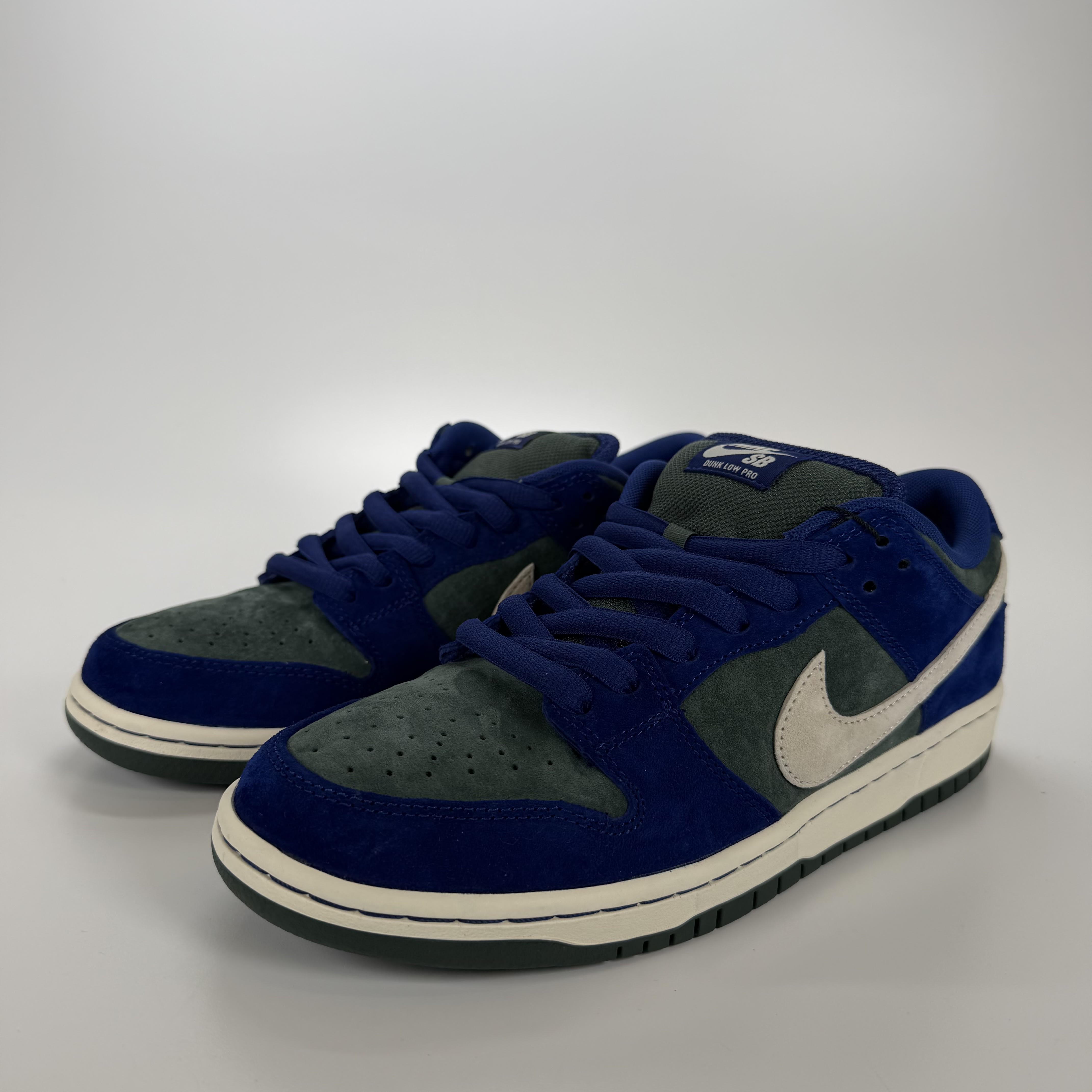 SP4560 Nike SB Dunk Low Deep Royal Blue