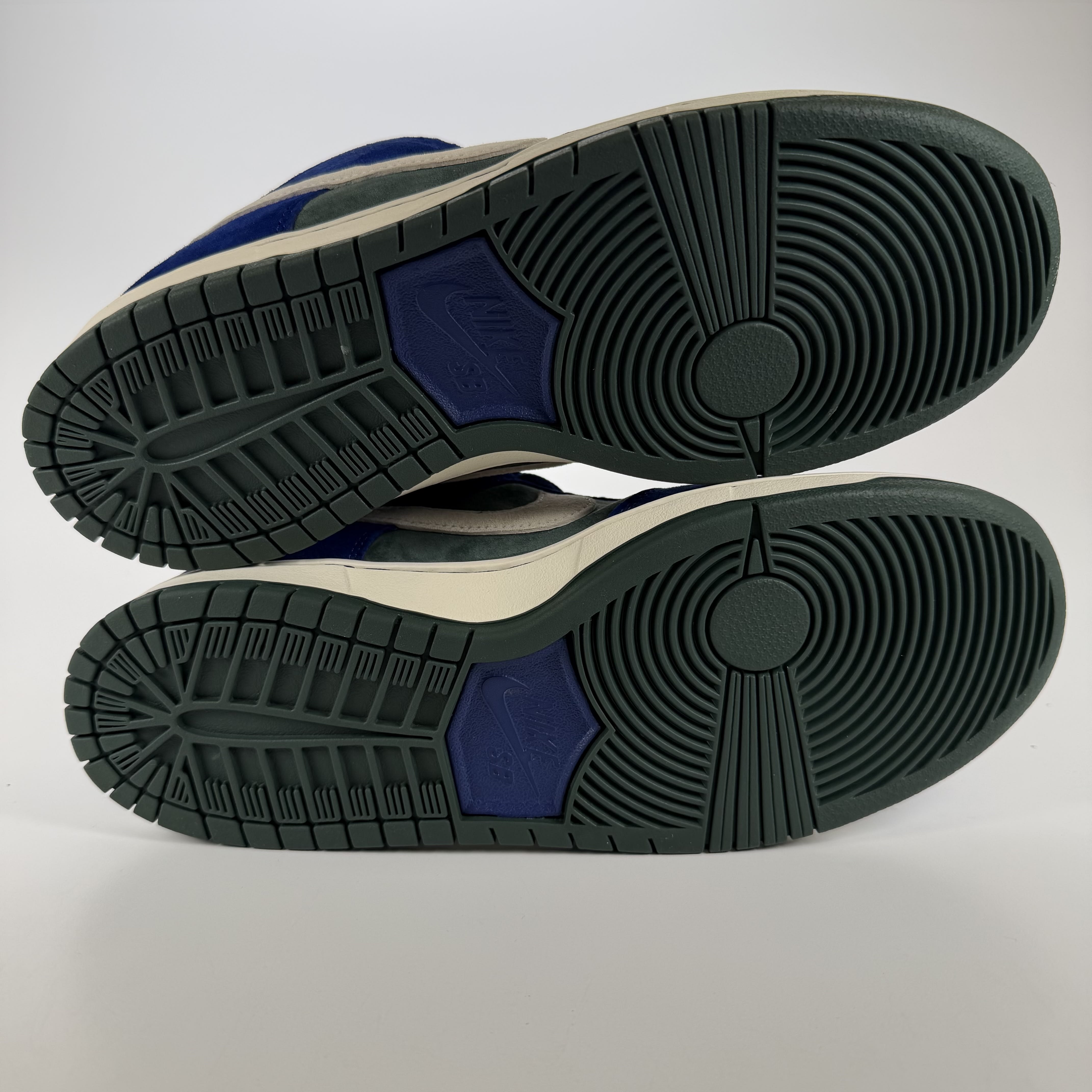 SP4560 Nike SB Dunk Low Deep Royal Blue