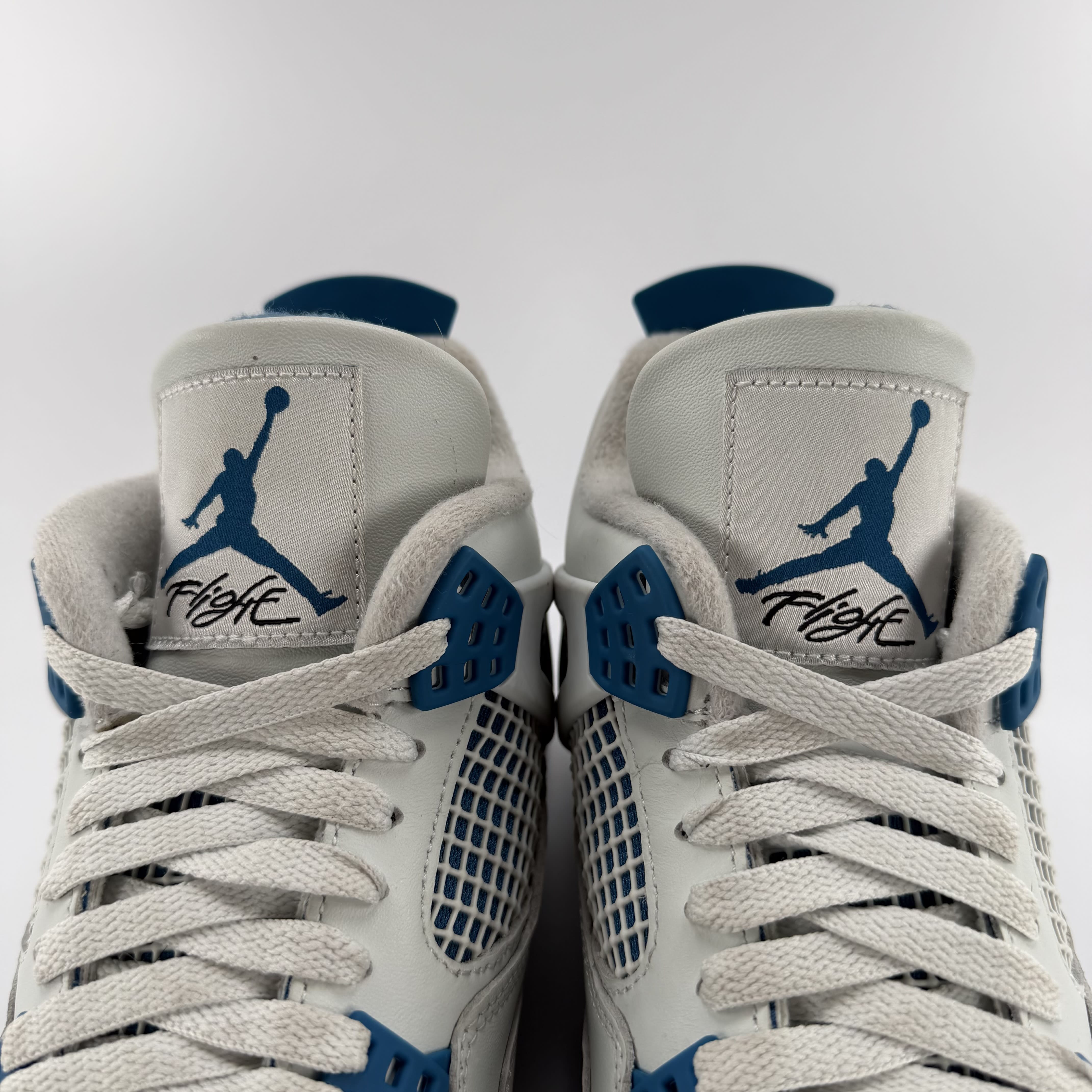 497877 Jordan 4 Retro Military Blue (2024)