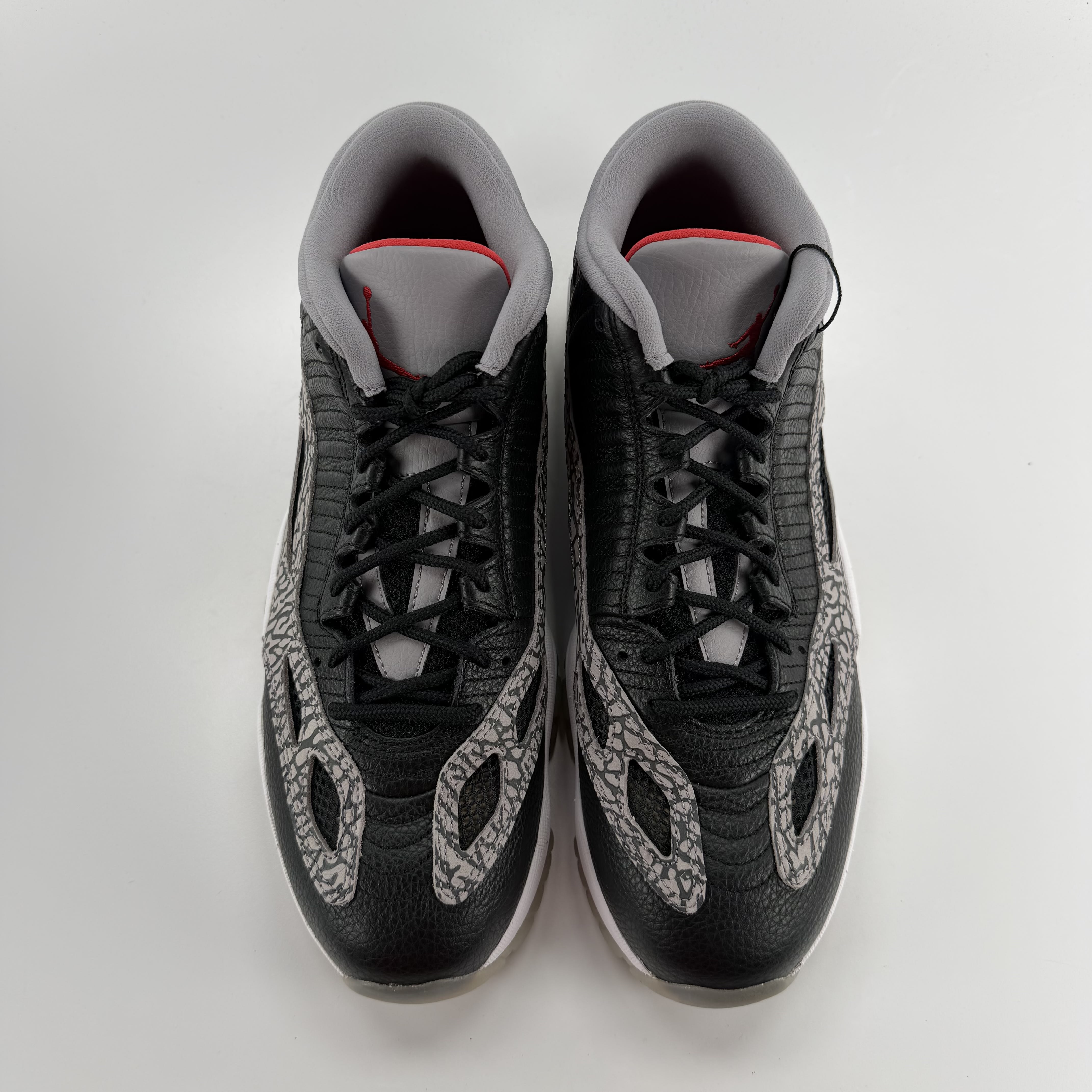 644324 Jordan 11 Retro Low IE Black Cement