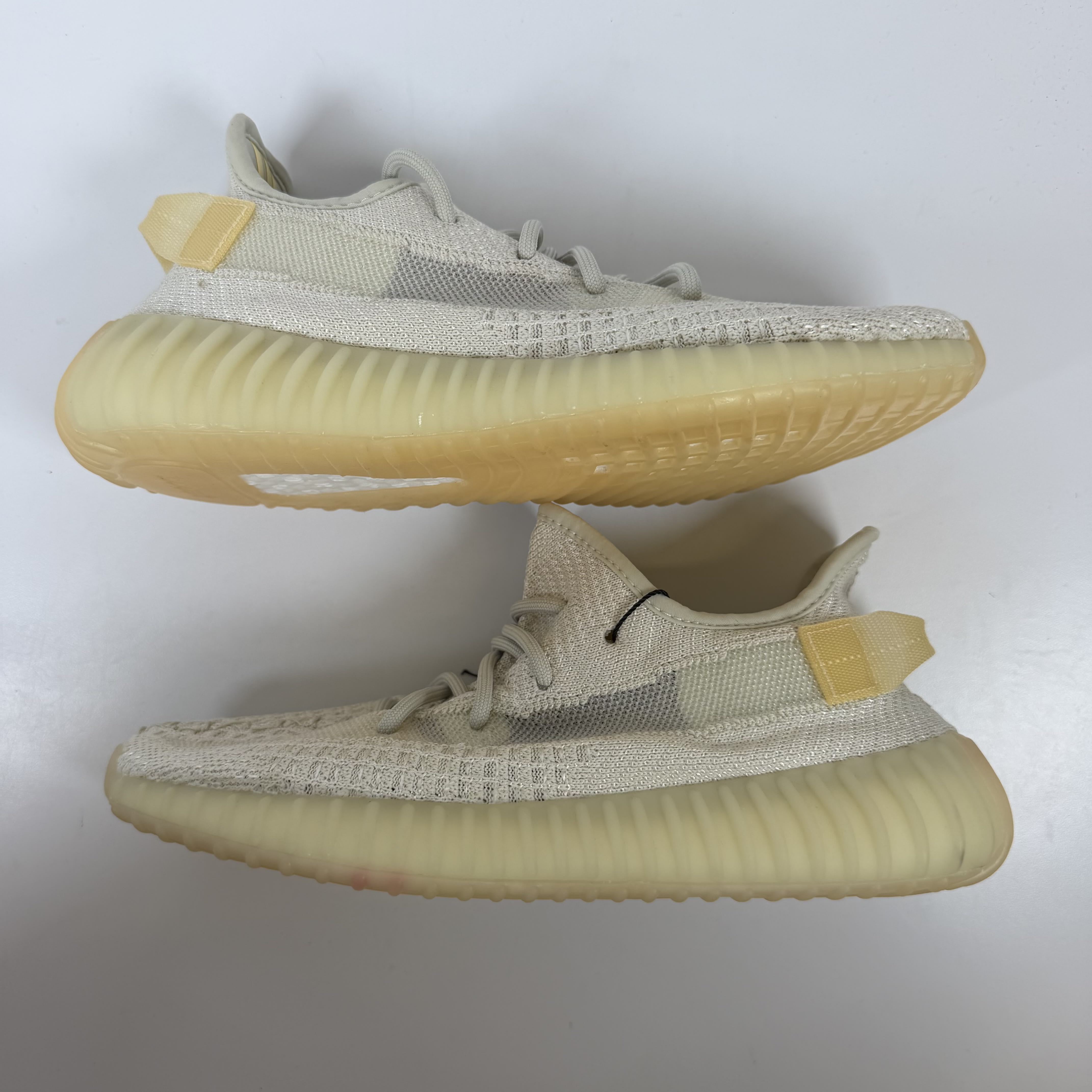 633829 adidas Yeezy Boost 350 V2 Light